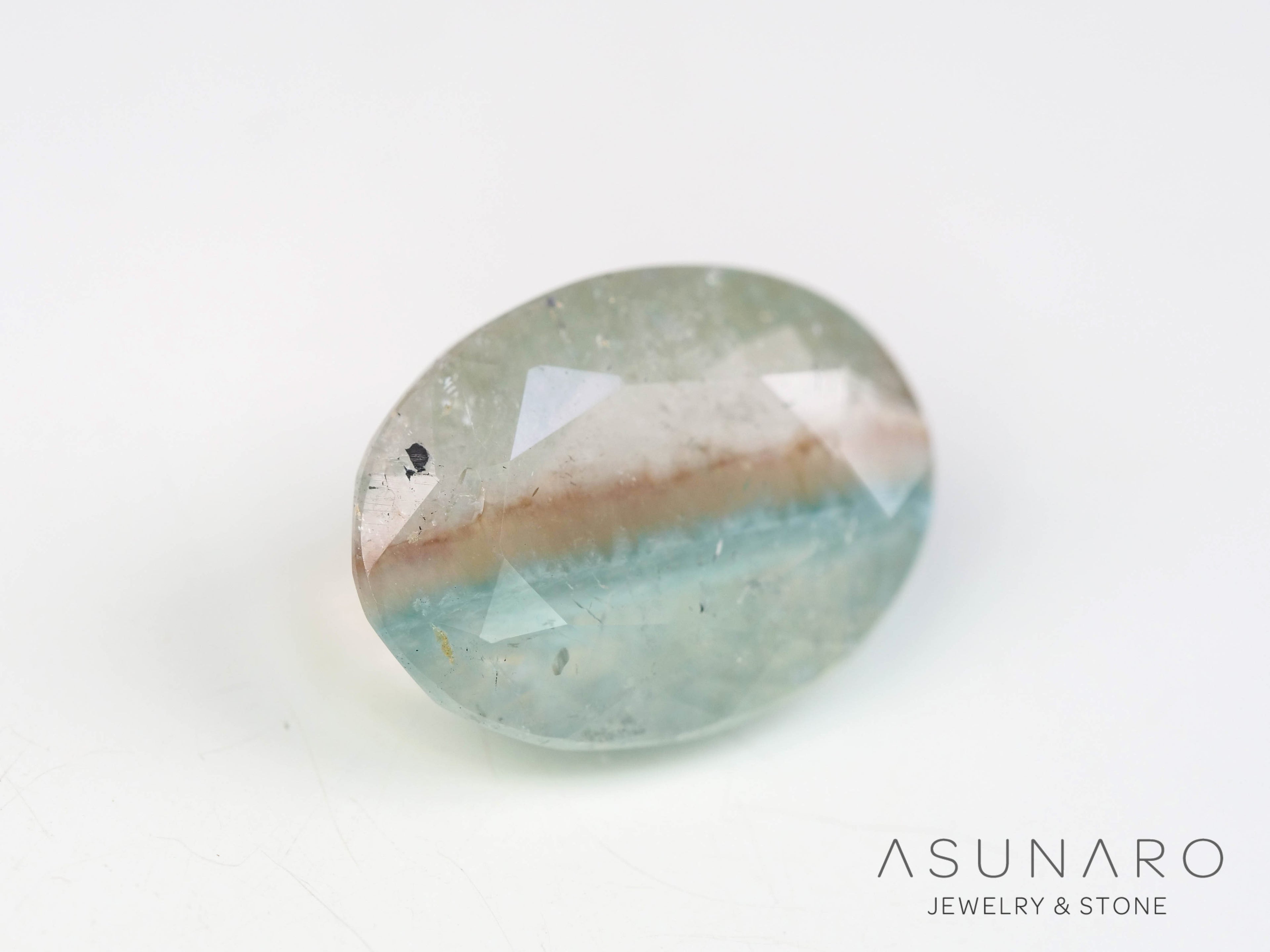 ギラライトインクォーツ　オーバルカット　ブラジル産 　4.27ct 【251117-3133】