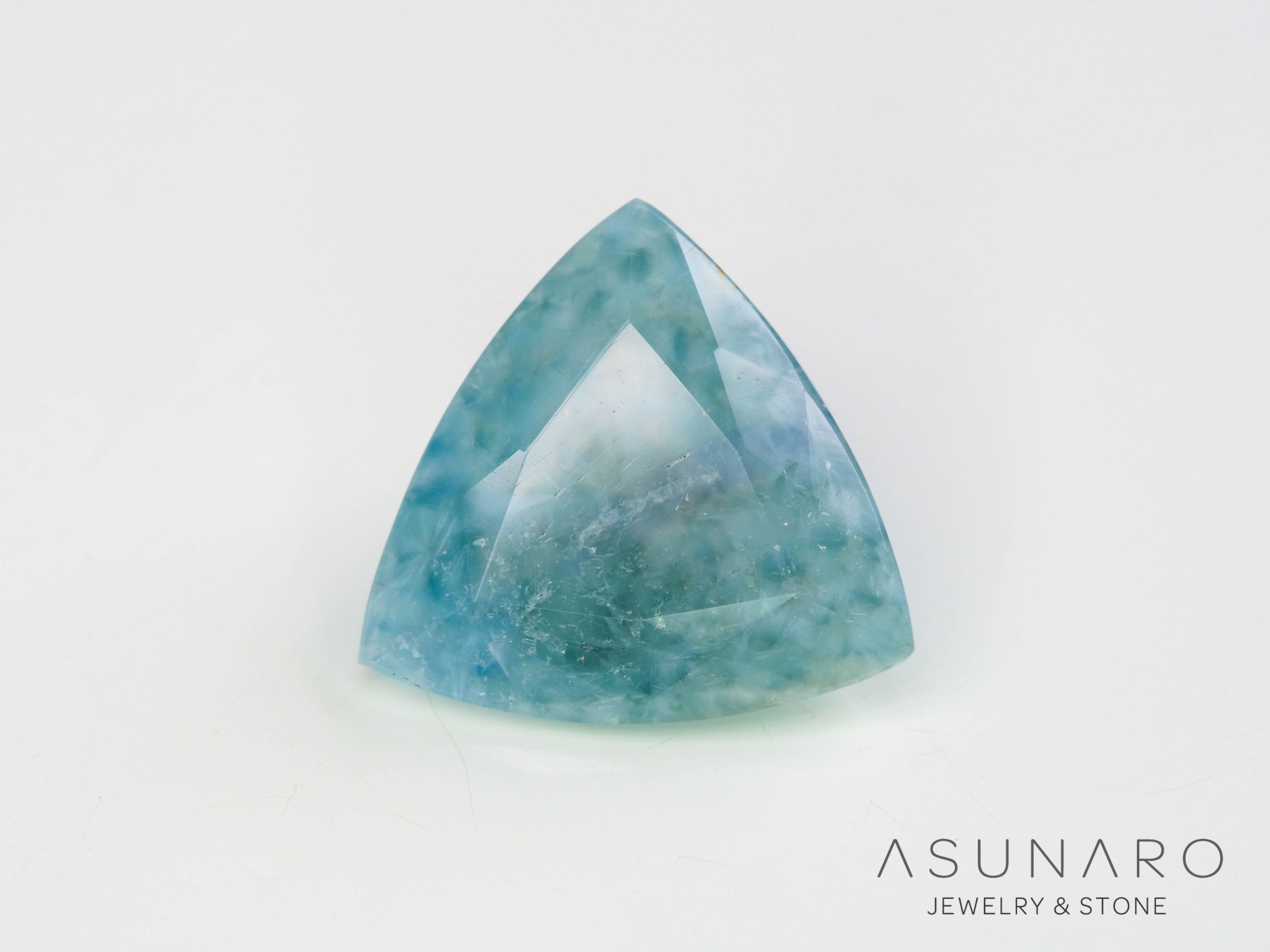 ギラライトインクォーツ　トリリアントカット　ブラジル産 　4.16ct 【251117-3136】