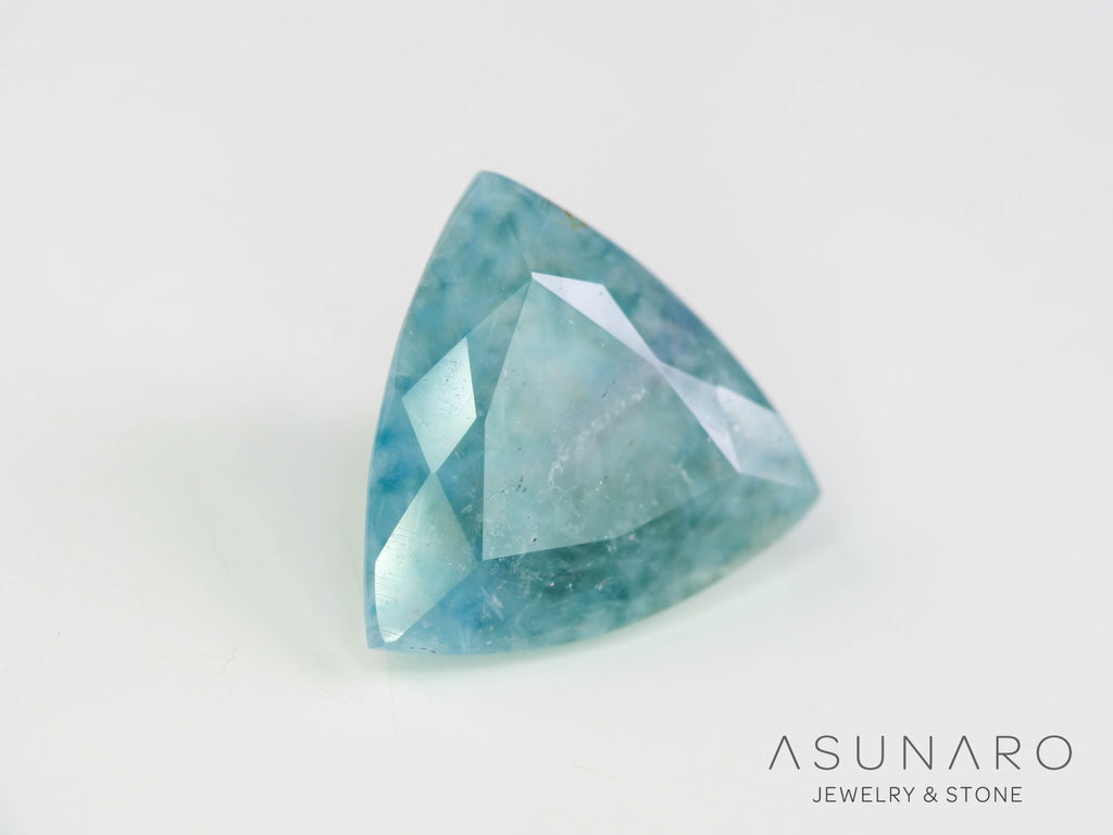 ギラライトインクォーツ　トリリアントカット　ブラジル産 　4.16ct 【251117-3136】