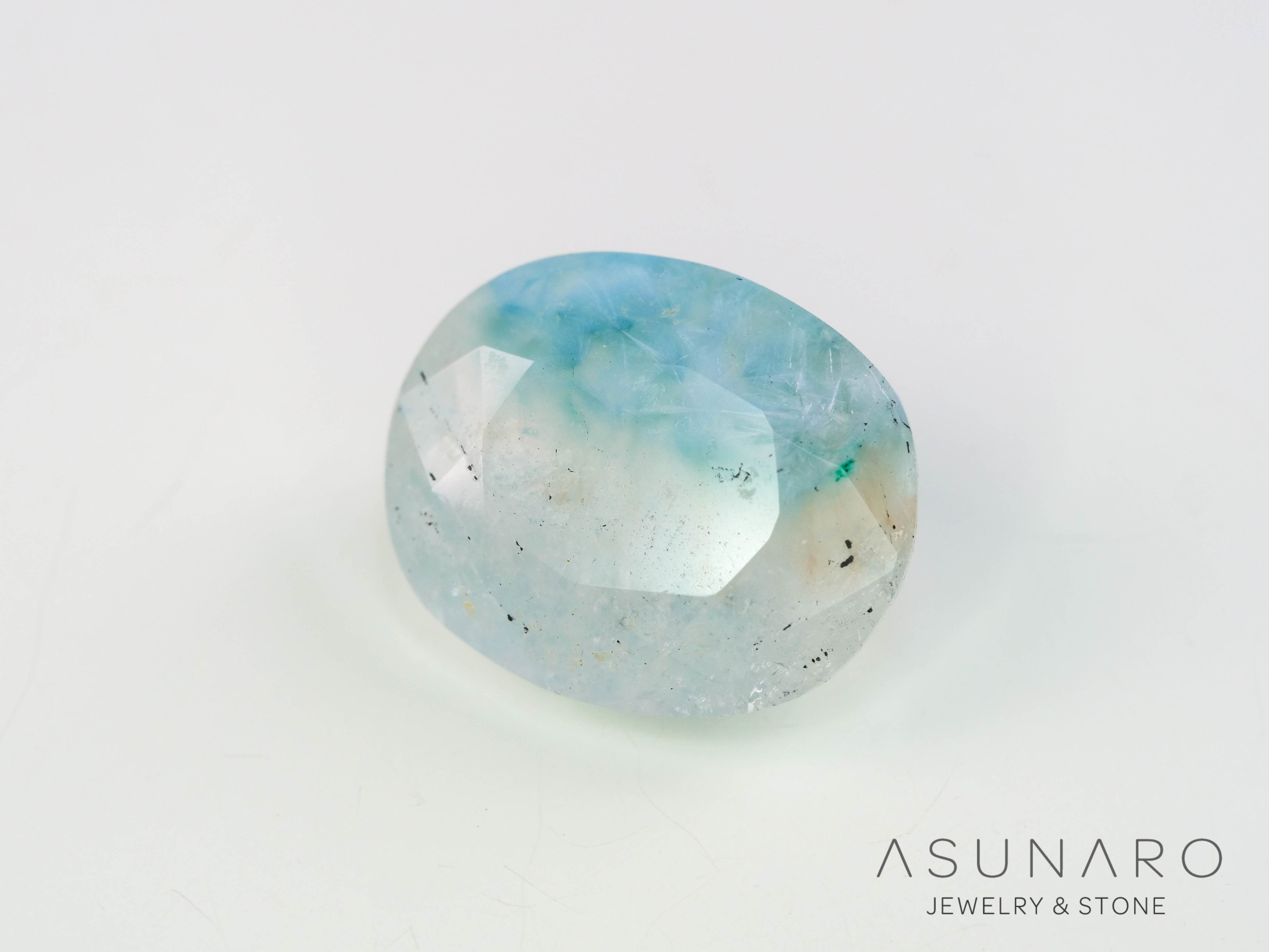 ギラライトインクォーツ　オーバルカット　ブラジル産 　2.89ct 【251117-3137】