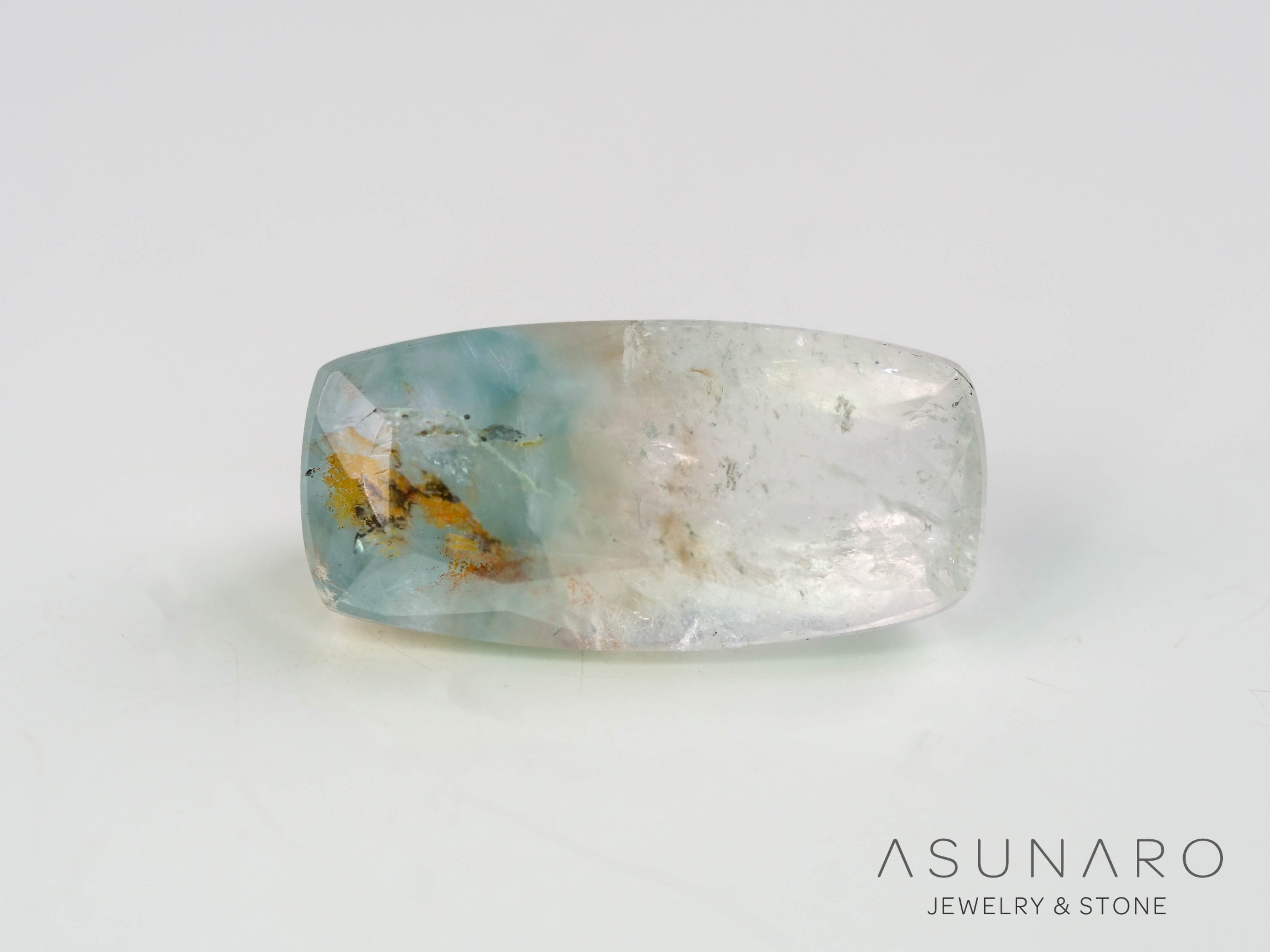 ギラライトインクォーツ　クッションカット　ブラジル産 　1.37ct 【251117-3139】