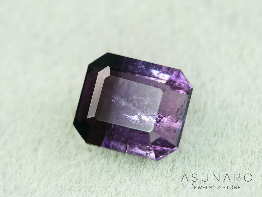 パープルバイカラートルマリン　エメラルドカット　アフガニスタン産　0.53ct【251121-3022】