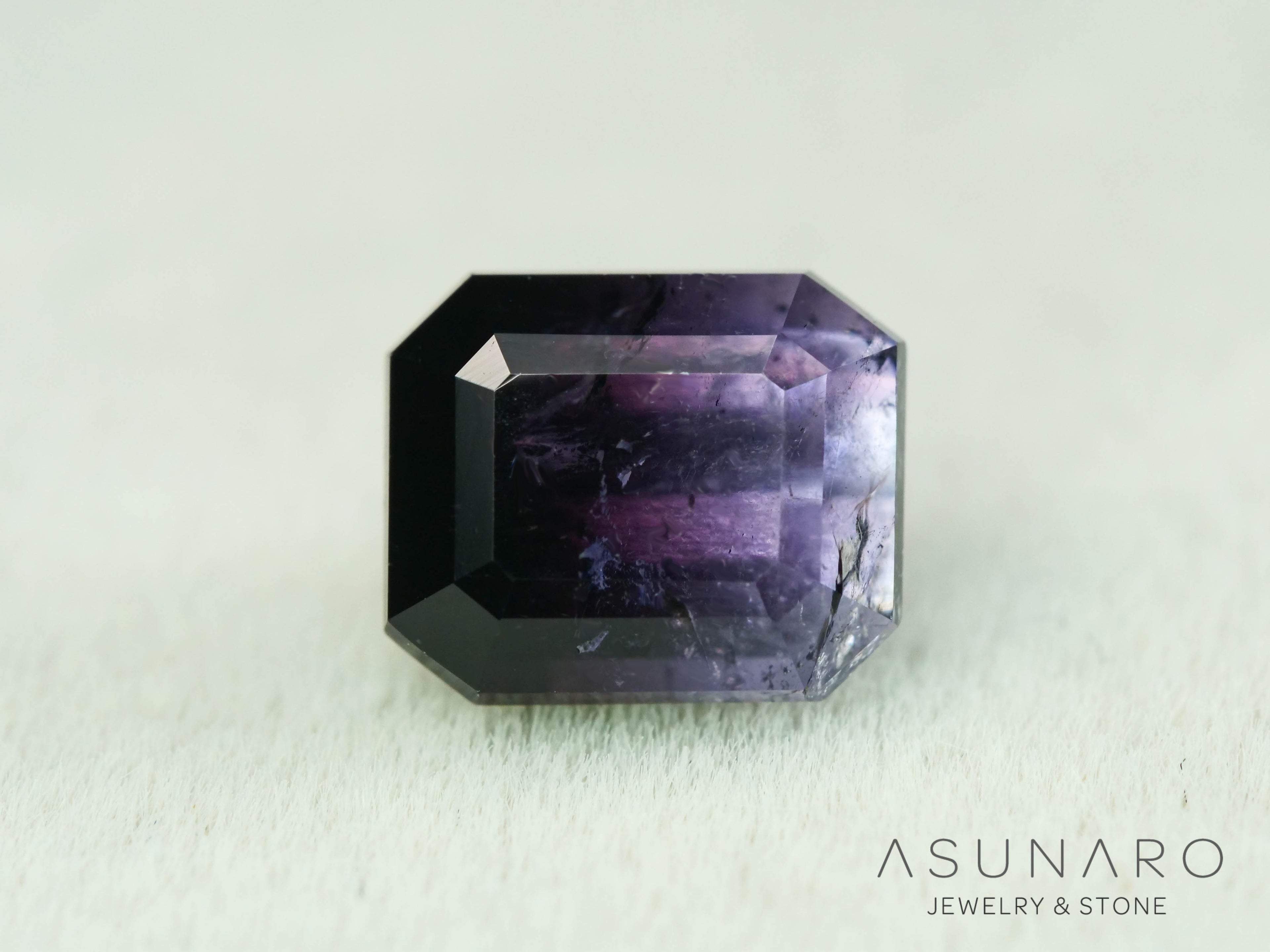 パープルバイカラートルマリン　エメラルドカット　アフガニスタン産　1.00ct【251121-3021】