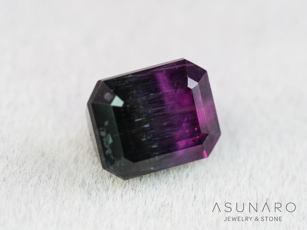 パープルバイカラートルマリン　エメラルドカット　アフガニスタン産　1.06ct【251121-3015】