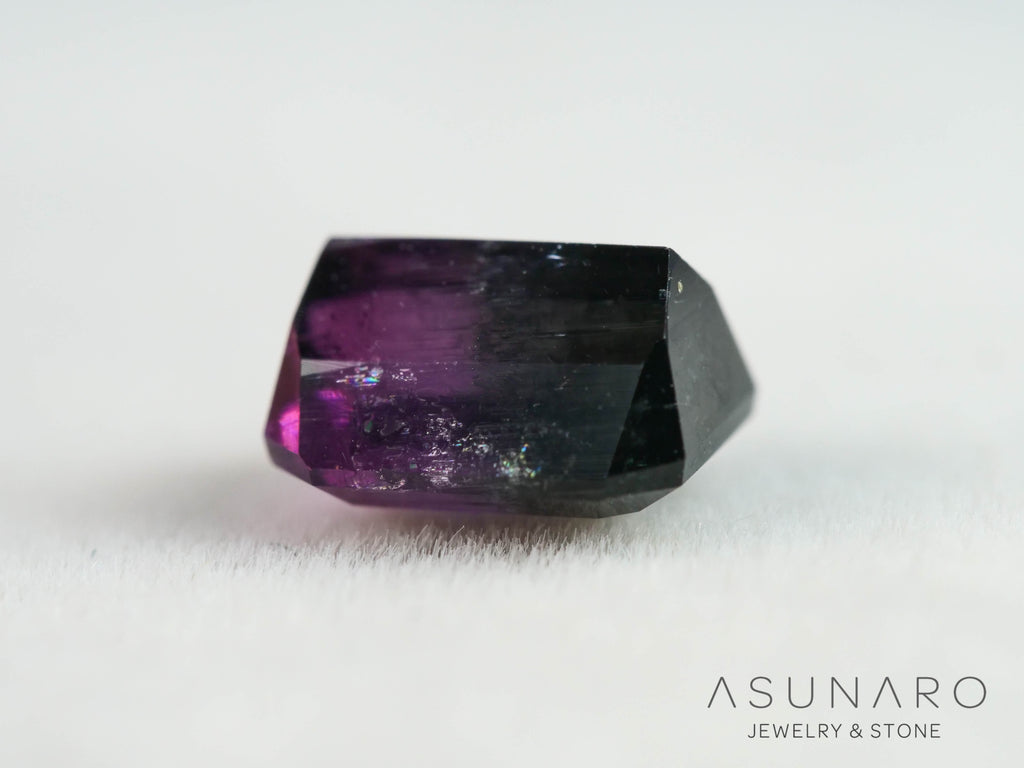 パープルバイカラートルマリン　エメラルドカット　アフガニスタン産　1.06ct【251121-3015】