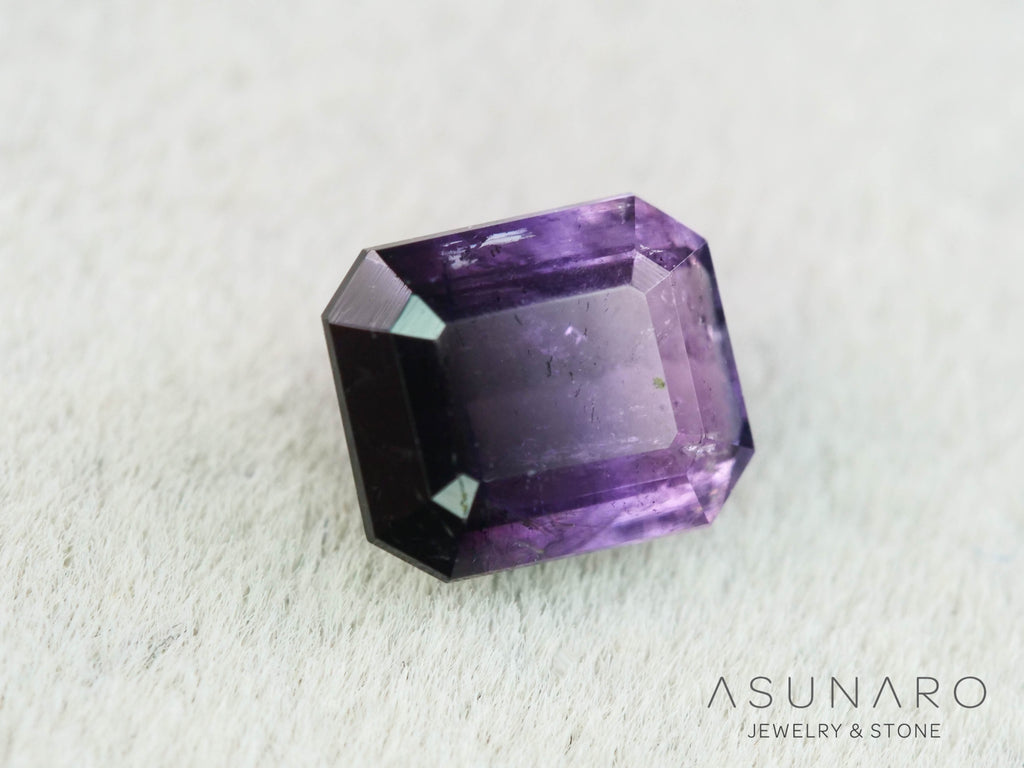 パープルバイカラートルマリン　エメラルドカット　アフガニスタン産　0.58ct【251121-3014】