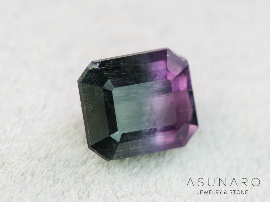 パープルバイカラートルマリン　エメラルドカット　アフガニスタン産　0.94ct【251121-3012】
