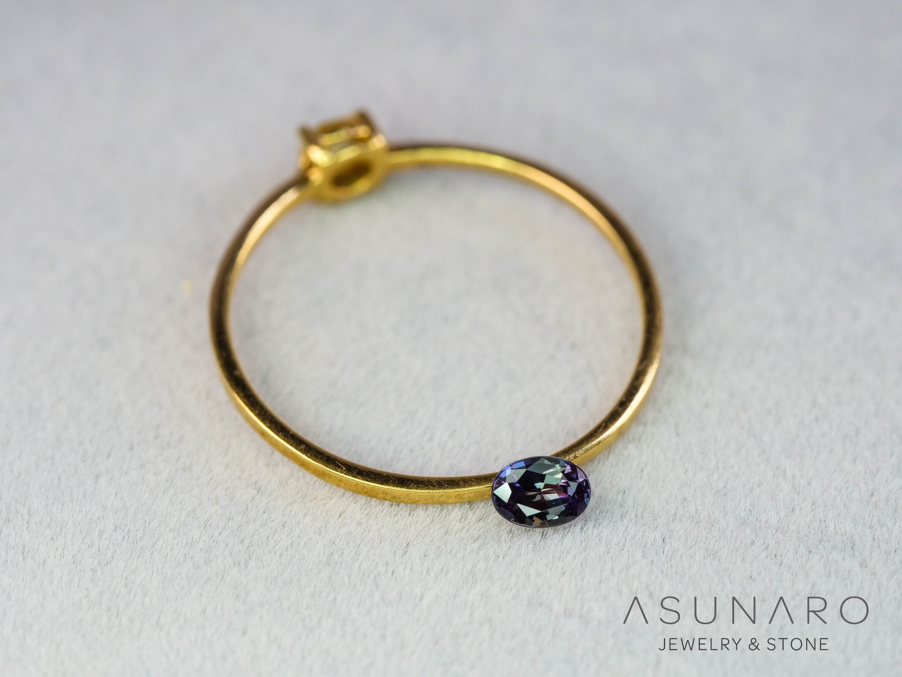 アレキサンドライト　オーバルカット　 ブラジル産　0.17ct　ソ付【251114-3247】