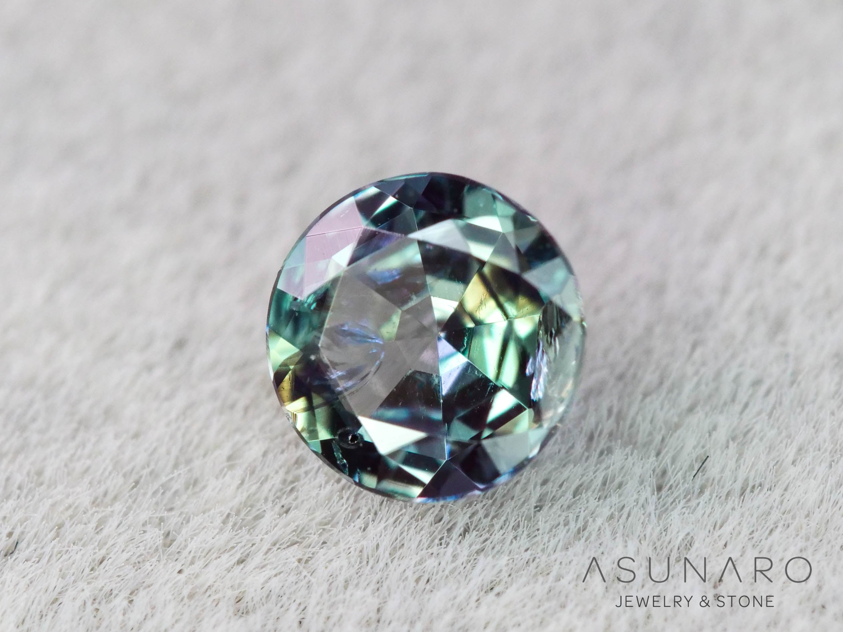 アレキサンドライト ラウンドカット ブラジル産 0.16ct ソ付【251114