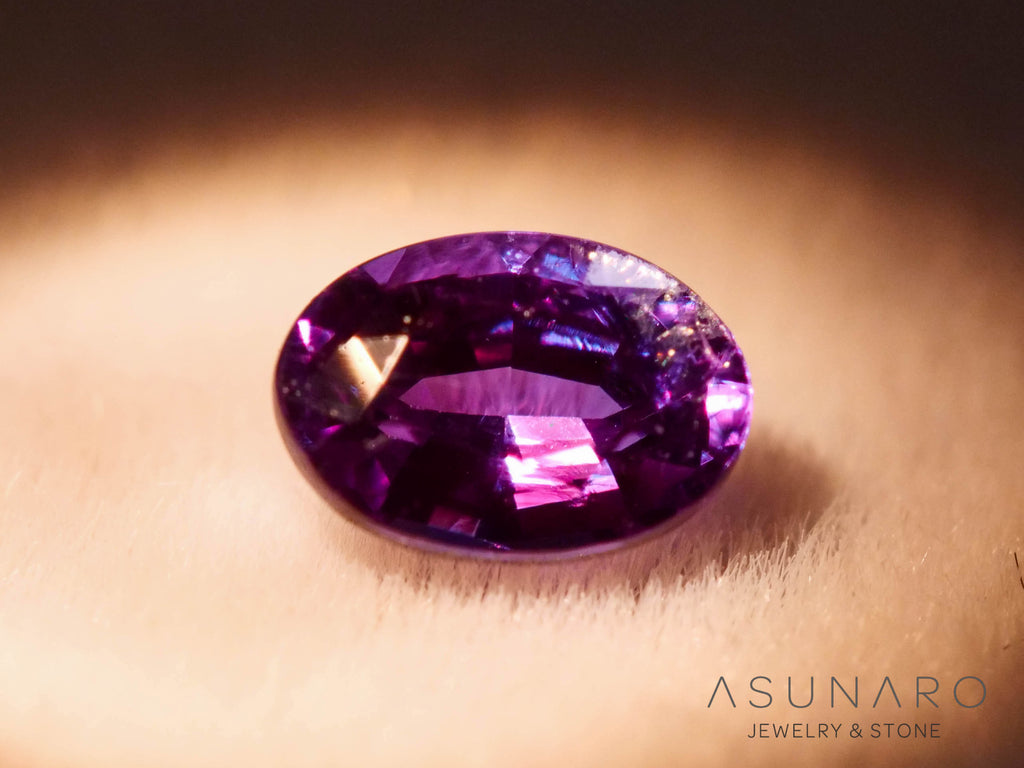 アレキサンドライト　オーバルカット　 ブラジル産　0.15ct　ソ付【251114-3246】