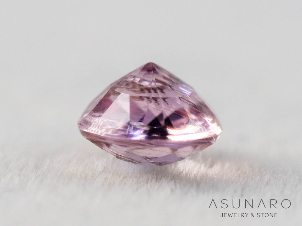 インペリアルトパーズ　ラウンドカット　0.19ct　ブラジル産　【251127-3054】