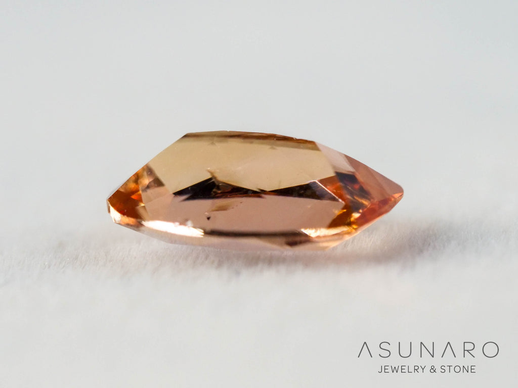 バイカラーインペリアルトパーズ　クッションカット　0.46ct　ブラジル産　【251127-3042】