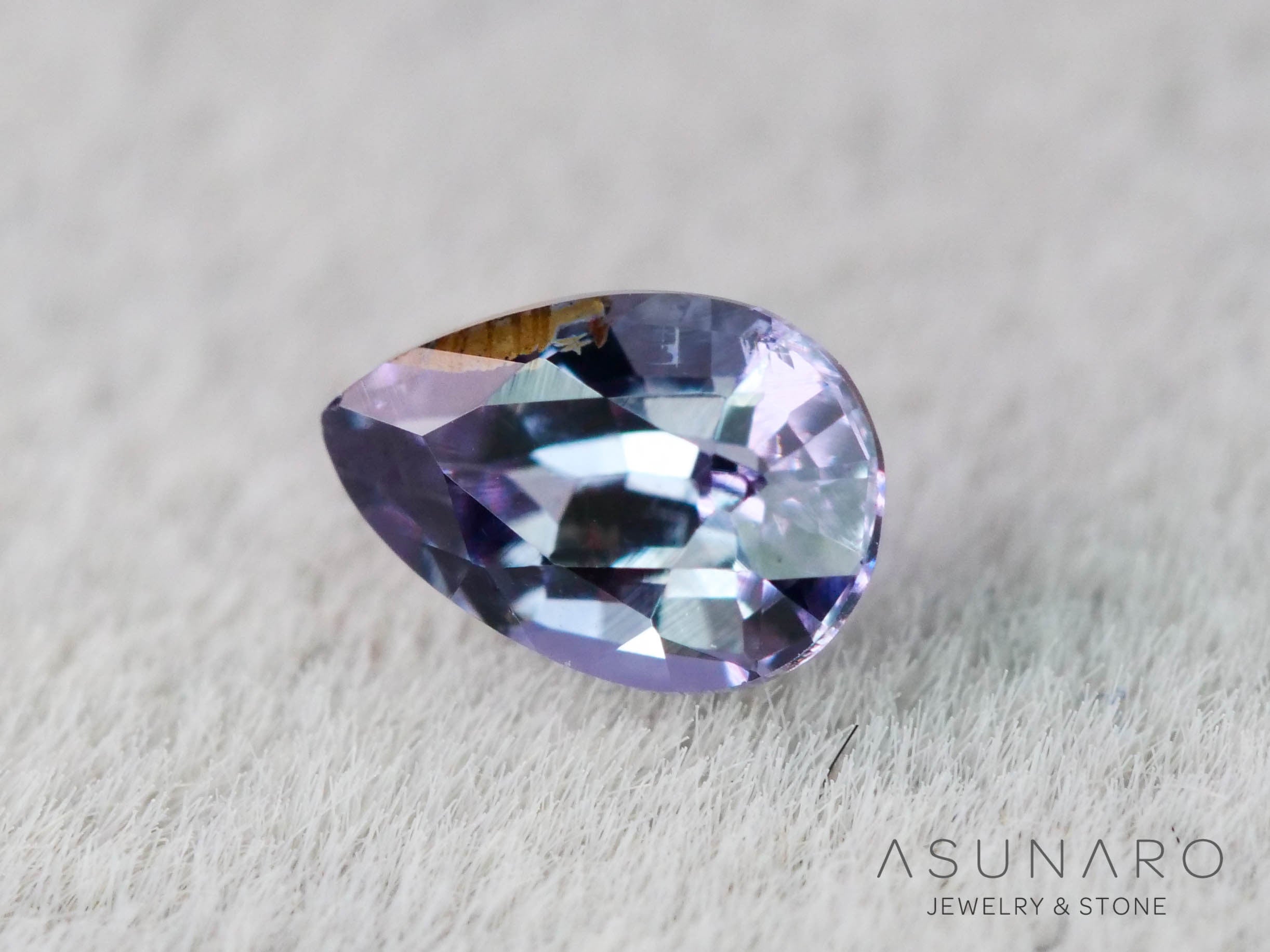 ベキリーブルーガーネット　ペアシェイプ　 マダガスカル産　0.15ct【260202-3154】