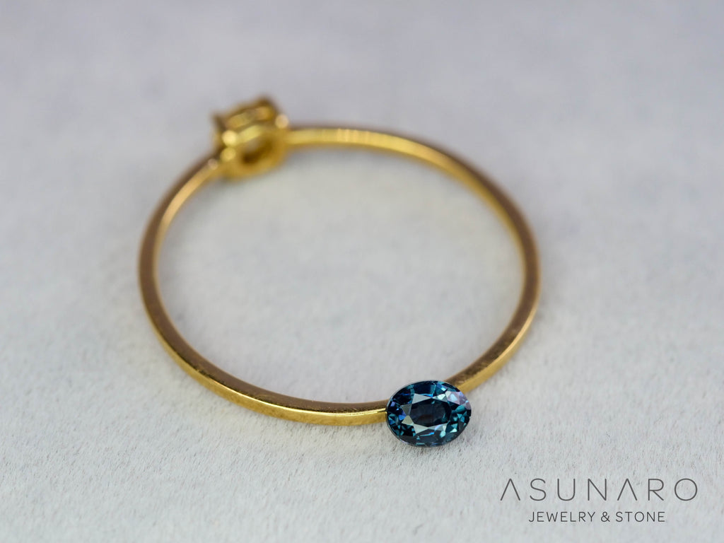 ベキリーブルーガーネット　オーバルカット　 マダガスカル産　0.21ct【260202-3157】