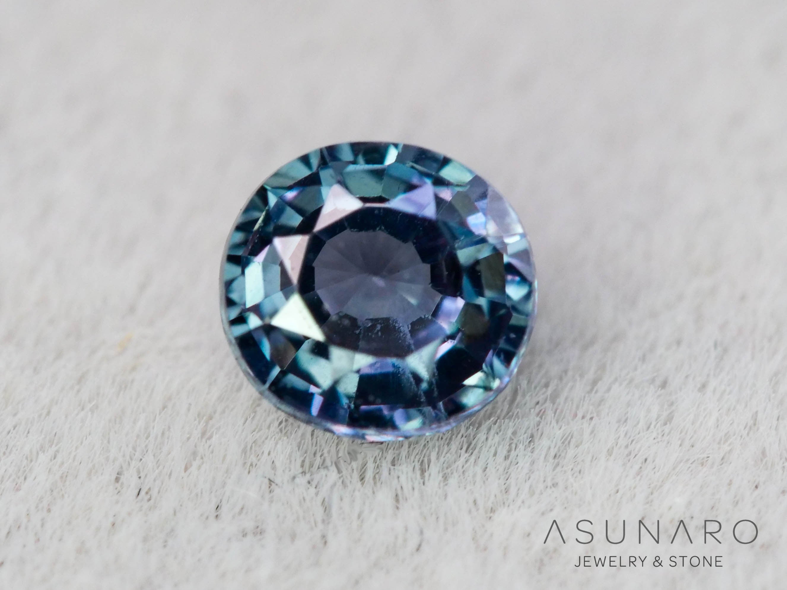ベキリーブルーガーネット　ラウンドカット　 マダガスカル産　0.21ct【260202-3158】