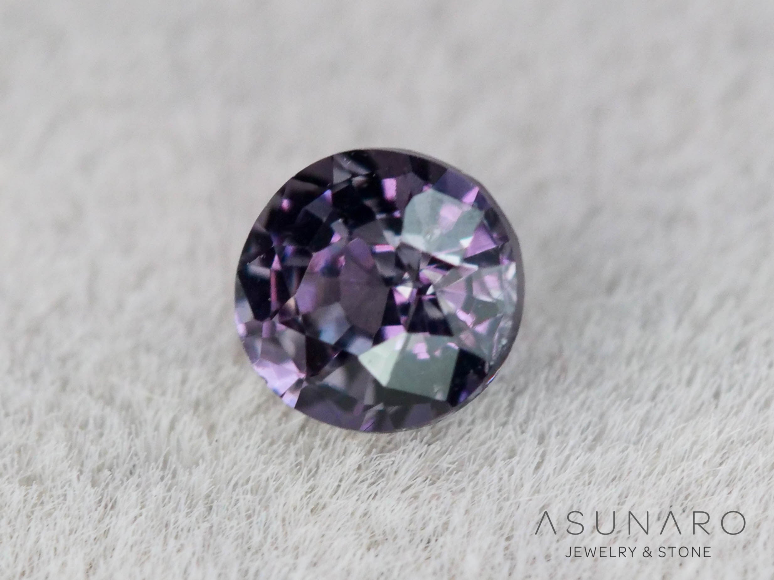 ベキリーブルーガーネット　ラウンドカット　 マダガスカル産　0.15ct【260202-3162】