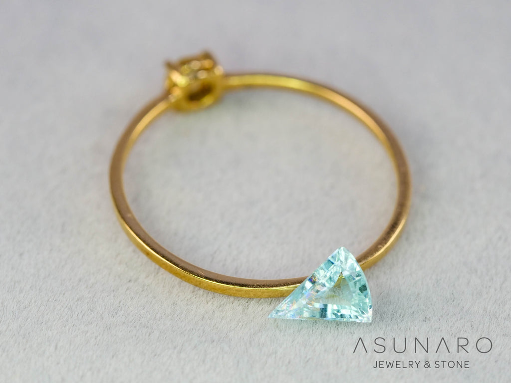 パライバトルマリン　トリリアントカット　モザンビーク産　0.36ct   【251203-3067】