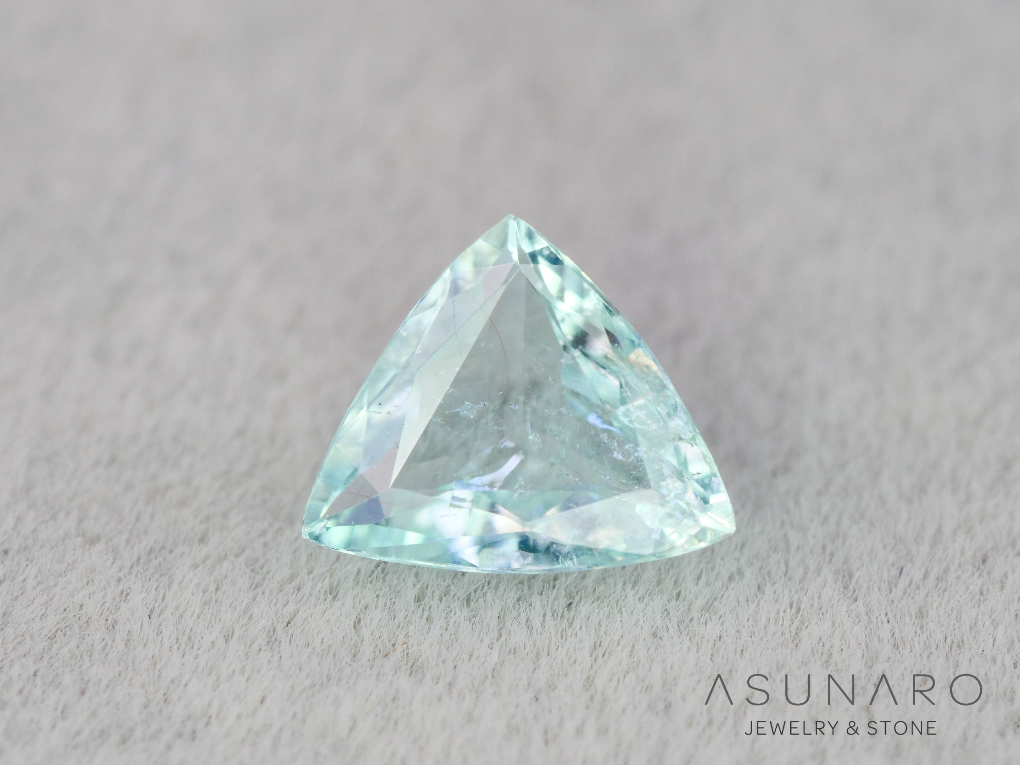 パライバトルマリン トリリアントカット モザンビーク産 0.30ct