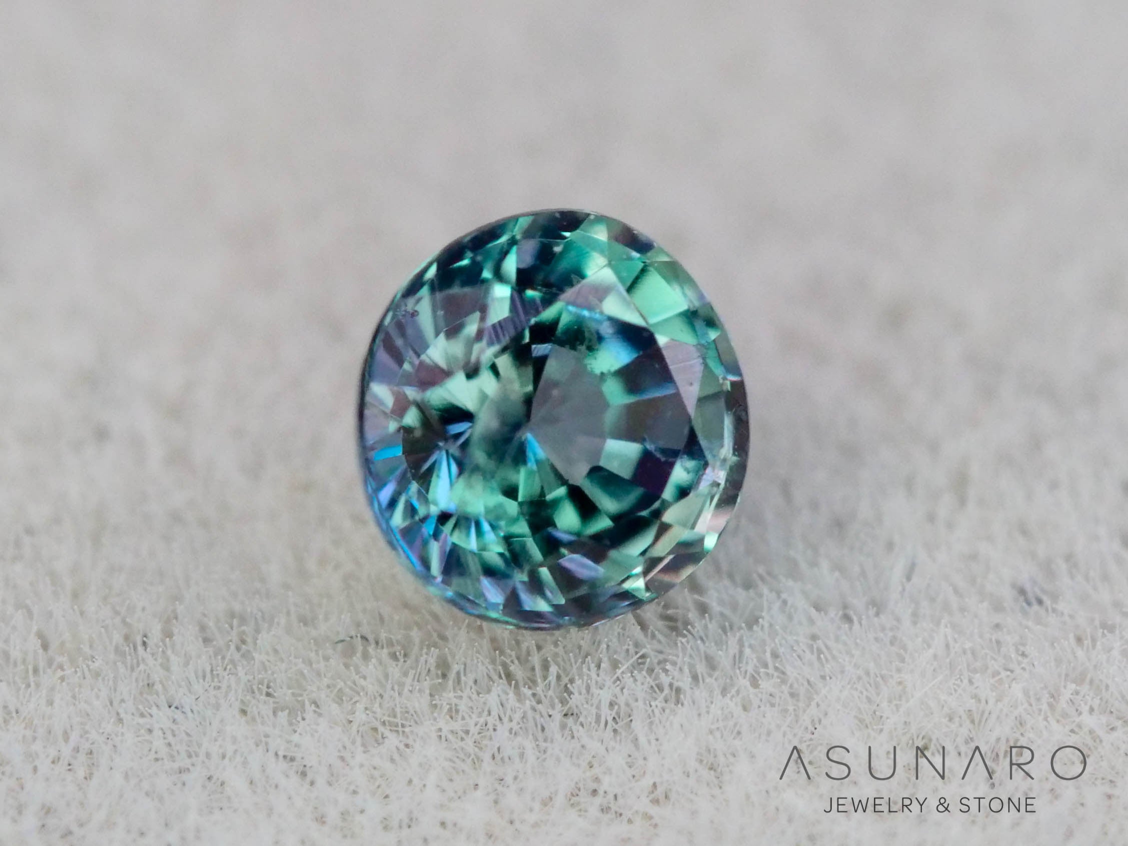 アレキサンドライト　ラウンドカット　 ブラジル産　0.11ct【251201-3251】