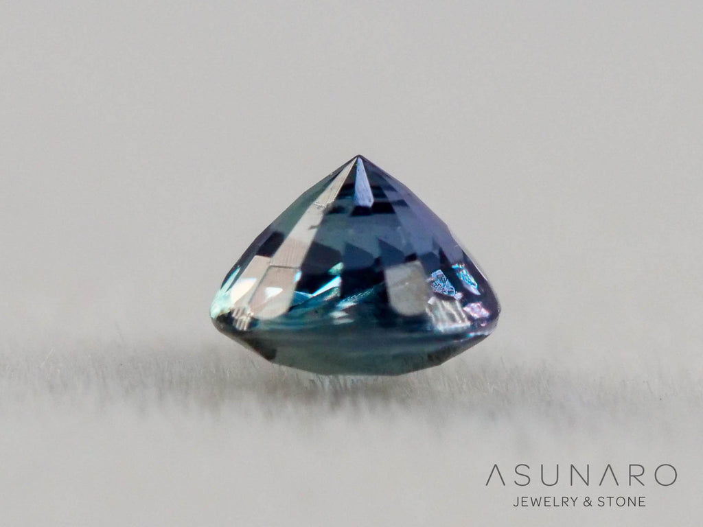 アレキサンドライト　ラウンドカット　 ブラジル産　0.11ct【251201-3251】