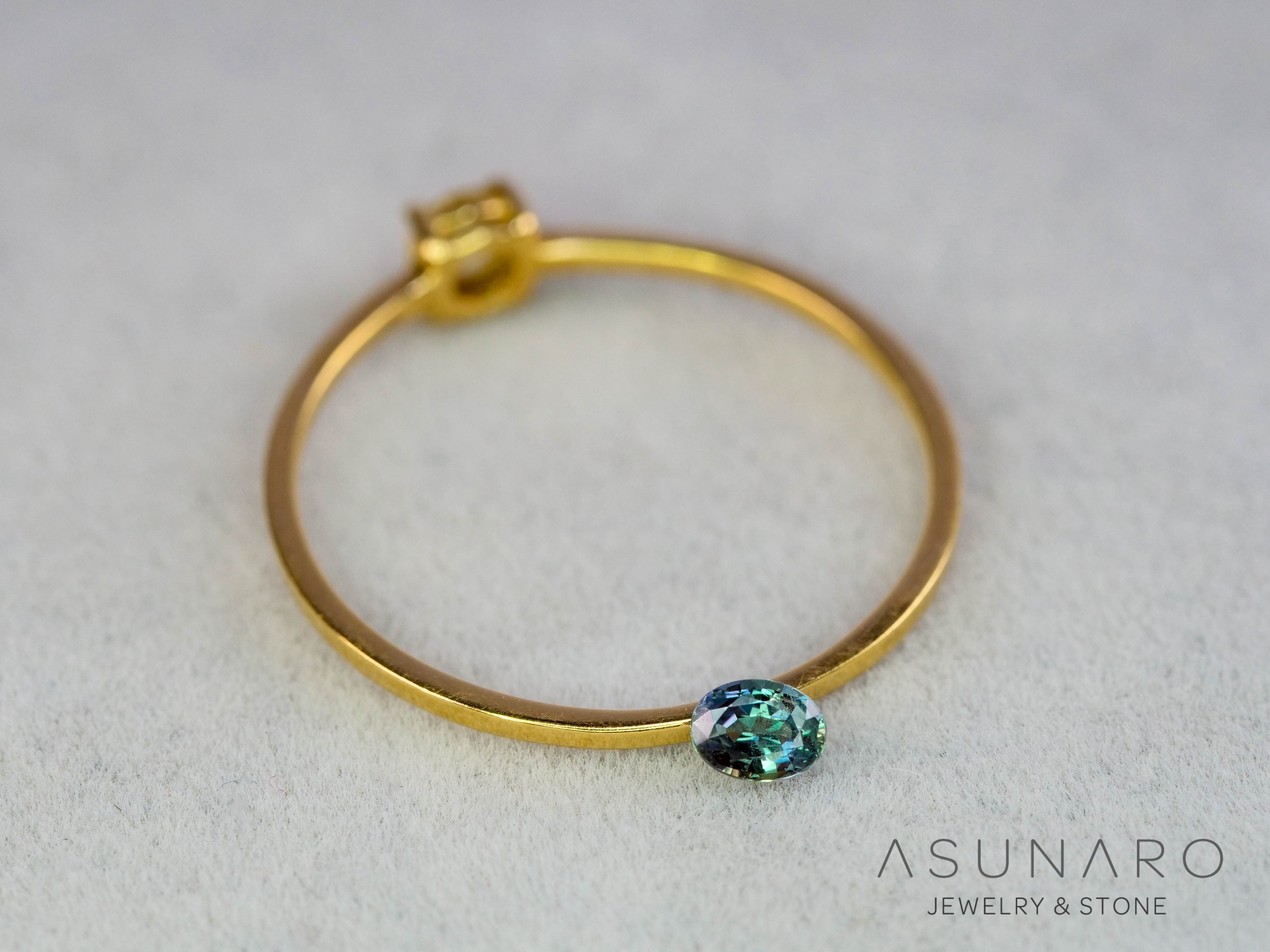 アレキサンドライト　オーバルカット　 ブラジル産　0.11ct【251201-3252】