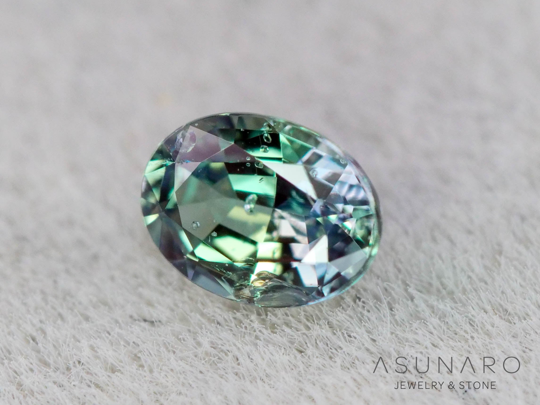 アレキサンドライト オーバルカット ブラジル産 0.13ct【251201-3254