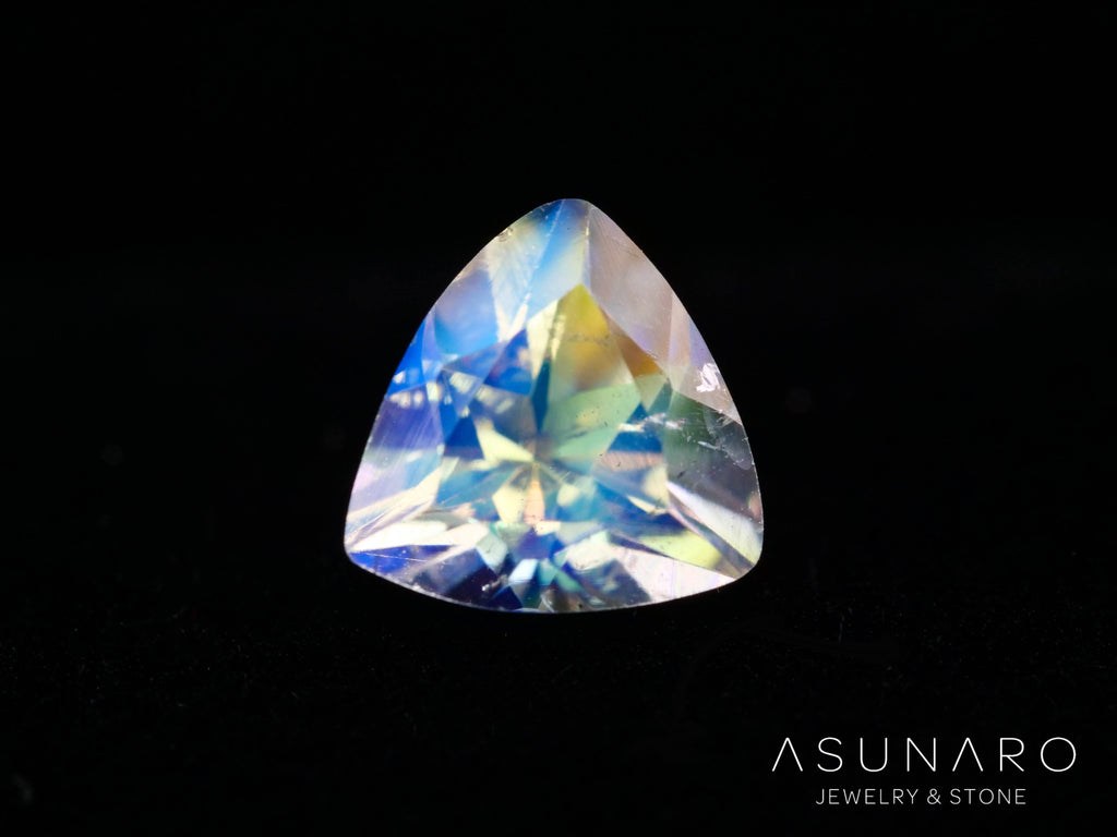 アンデシンラブラドライト　トリリアントカット　マダガスカル産　0.45ct【260226-3172】