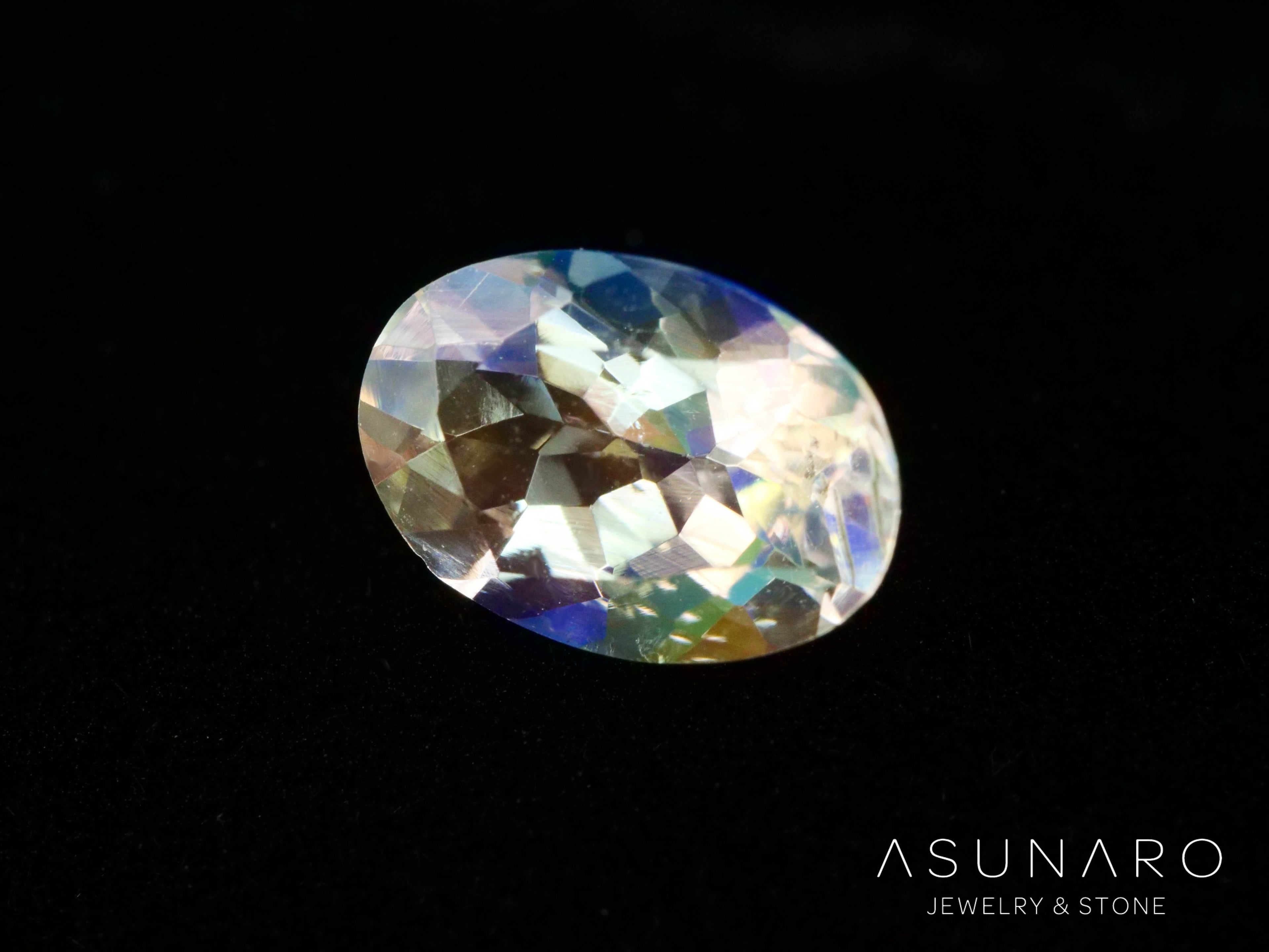 アンデシンラブラドライト　オーバルカット　マダガスカル産　0.61ct【260226-3173】