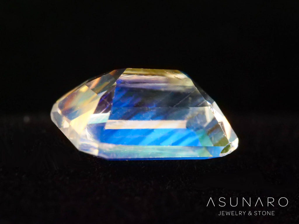 アンデシンラブラドライト　エメラルドカット　マダガスカル産　0.84ct【260226-3177】