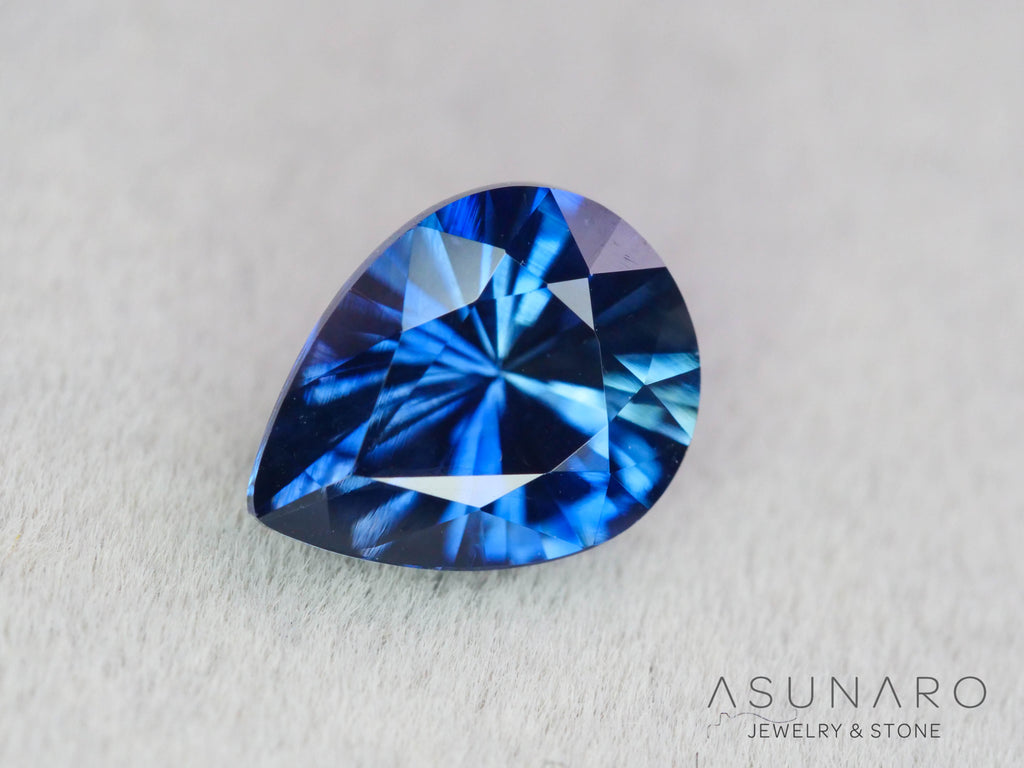 バイカラーサファイア　ロータスリリーカット（ペアシェイプ）　スリランカ産　1.15ct【260323-3271】