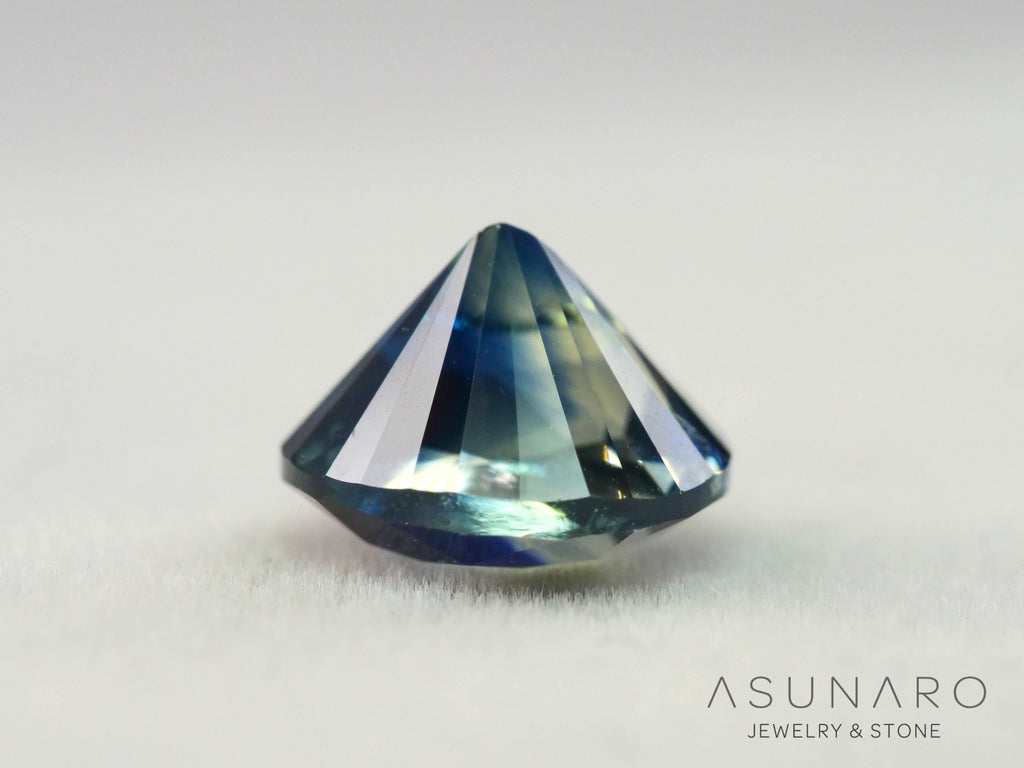 バイカラーサファイア　ロータスリリーカット（オーバル）　スリランカ産　1.71ct【260323-3273】