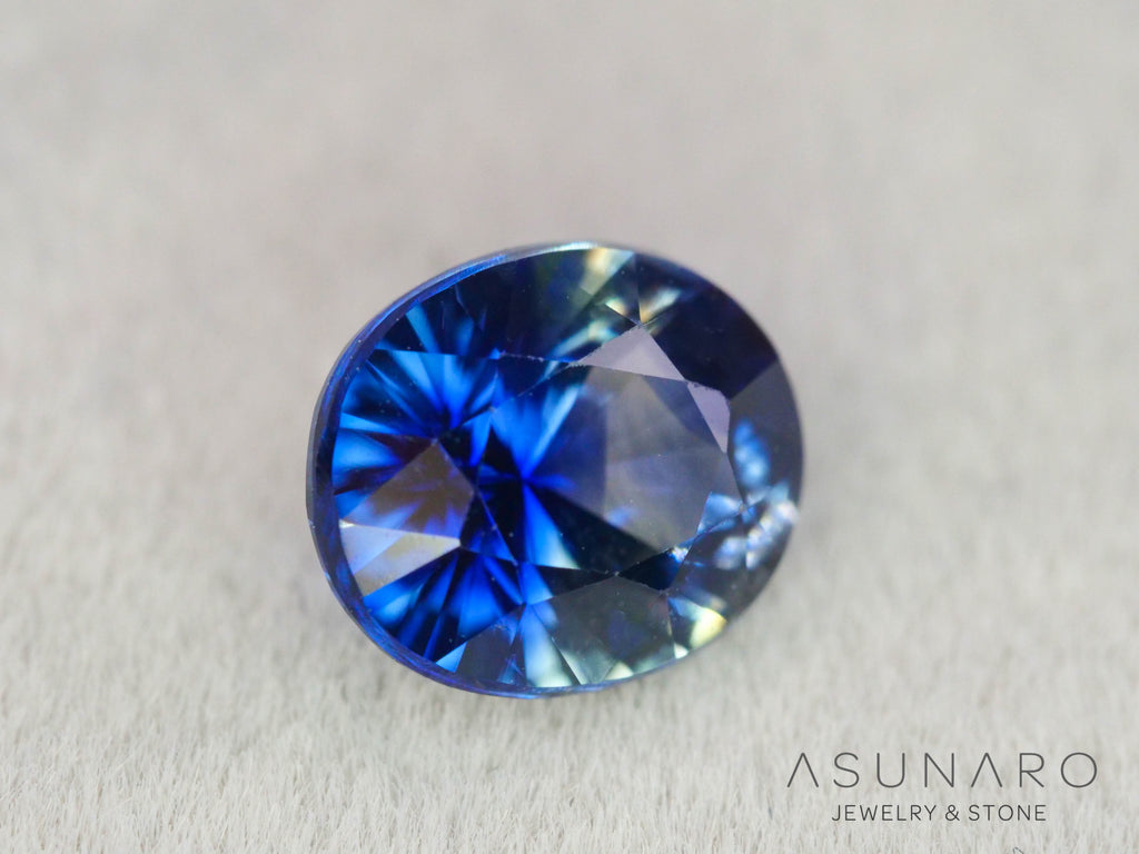 バイカラーサファイア　ロータスリリーカット（オーバル）　スリランカ産　0.92ct【260323-3274】