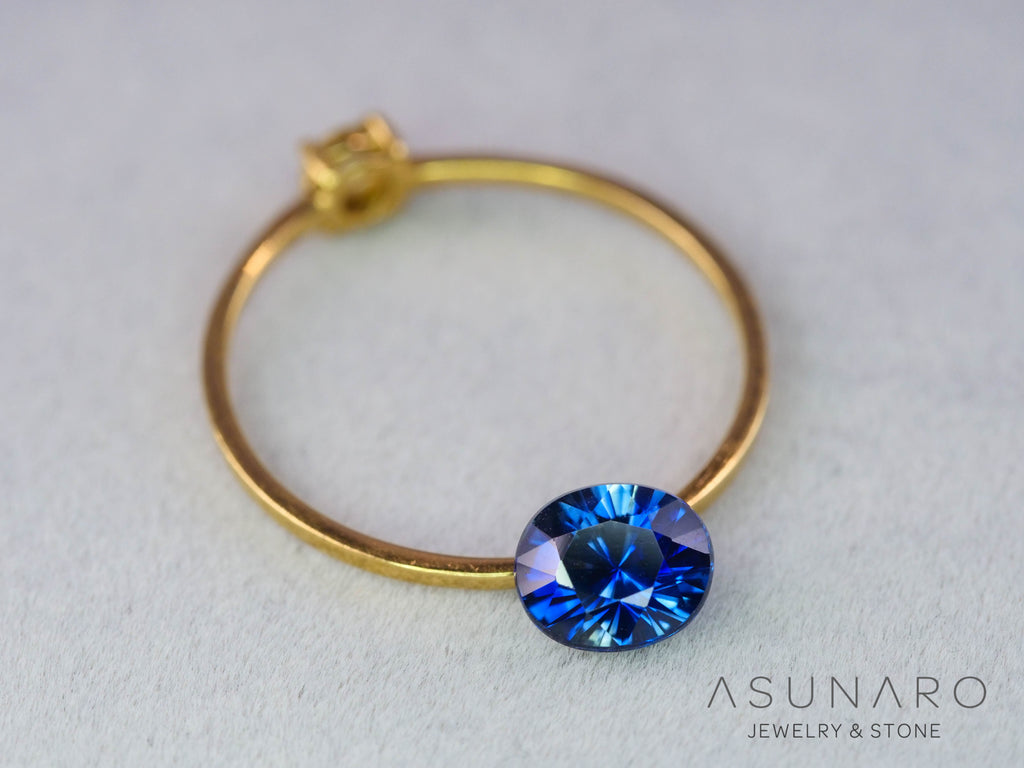 バイカラーサファイア　ロータスリリーカット（オーバル）　スリランカ産　0.92ct【260323-3274】