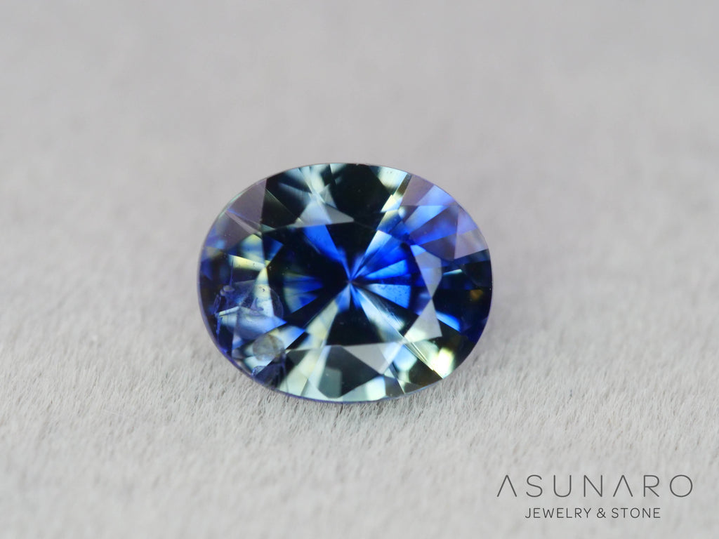 バイカラーサファイア　ロータスリリーカット（オーバル）　スリランカ産　0.64ct【260323-3276】