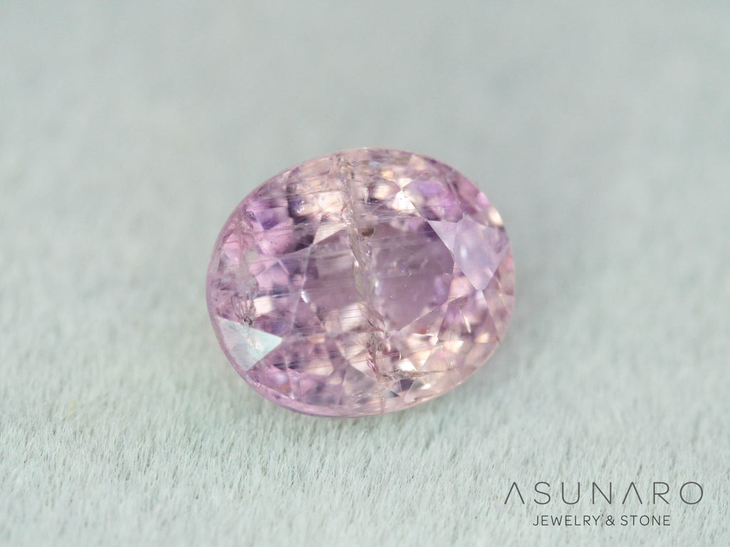 イリデッセンス入りサファイア 　オーバルカット　スリランカ産　0.89ct　【260319-3255】