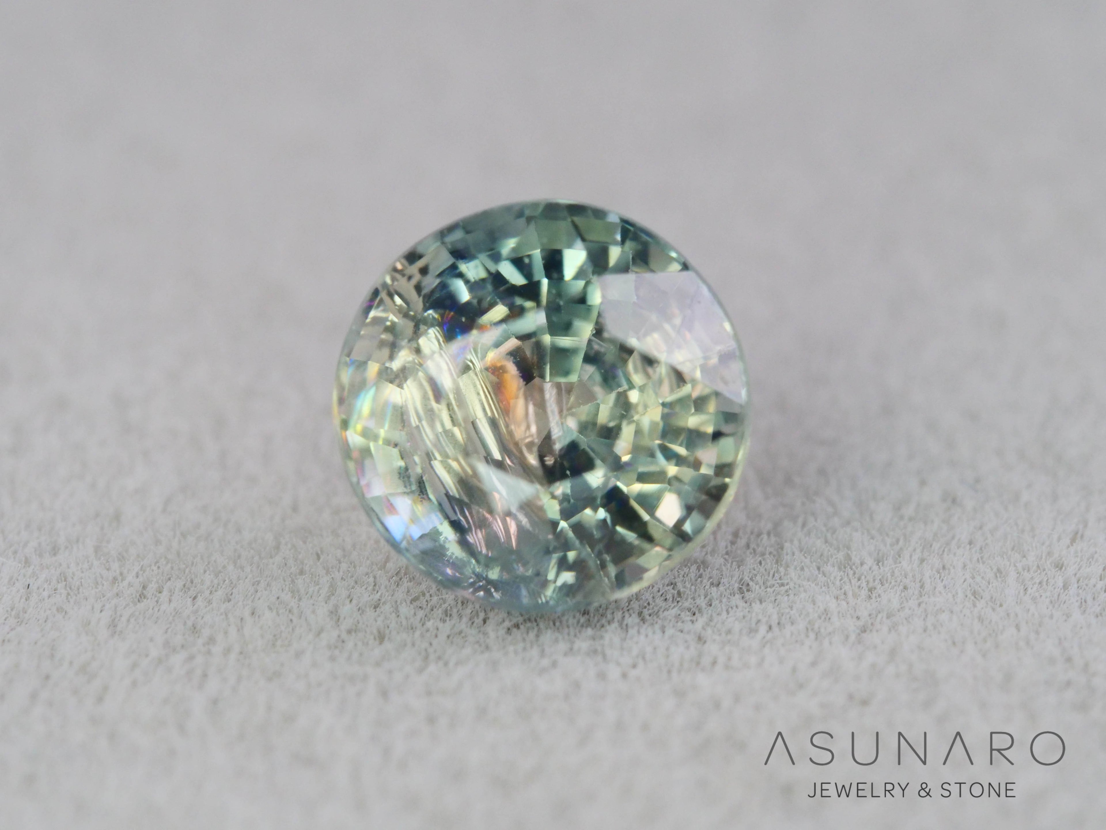 イリデッセンス入りサファイア 　ラウンドカット　スリランカ産　1.00ct　【260319-3264】