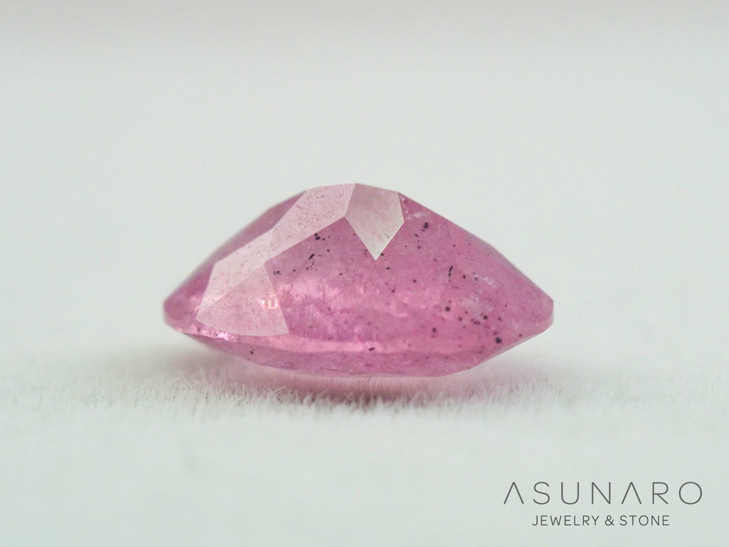 ピンクサファイア　オーバルカット　スリランカ産　0.90ct【260410-3268】