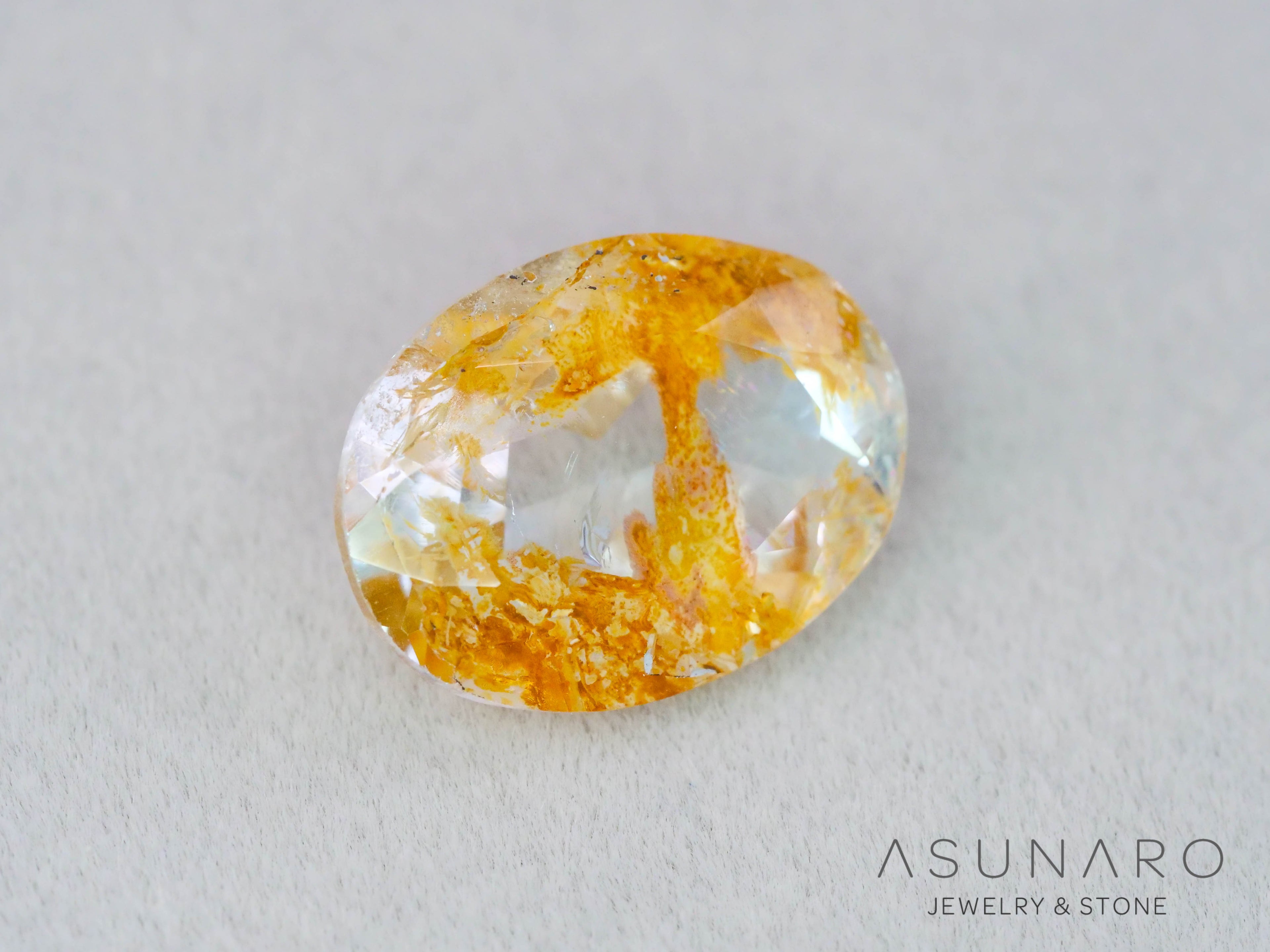 ルチルイントパーズ 　オーバルカット　ブラジル産　4.94ct　【260407-3331】