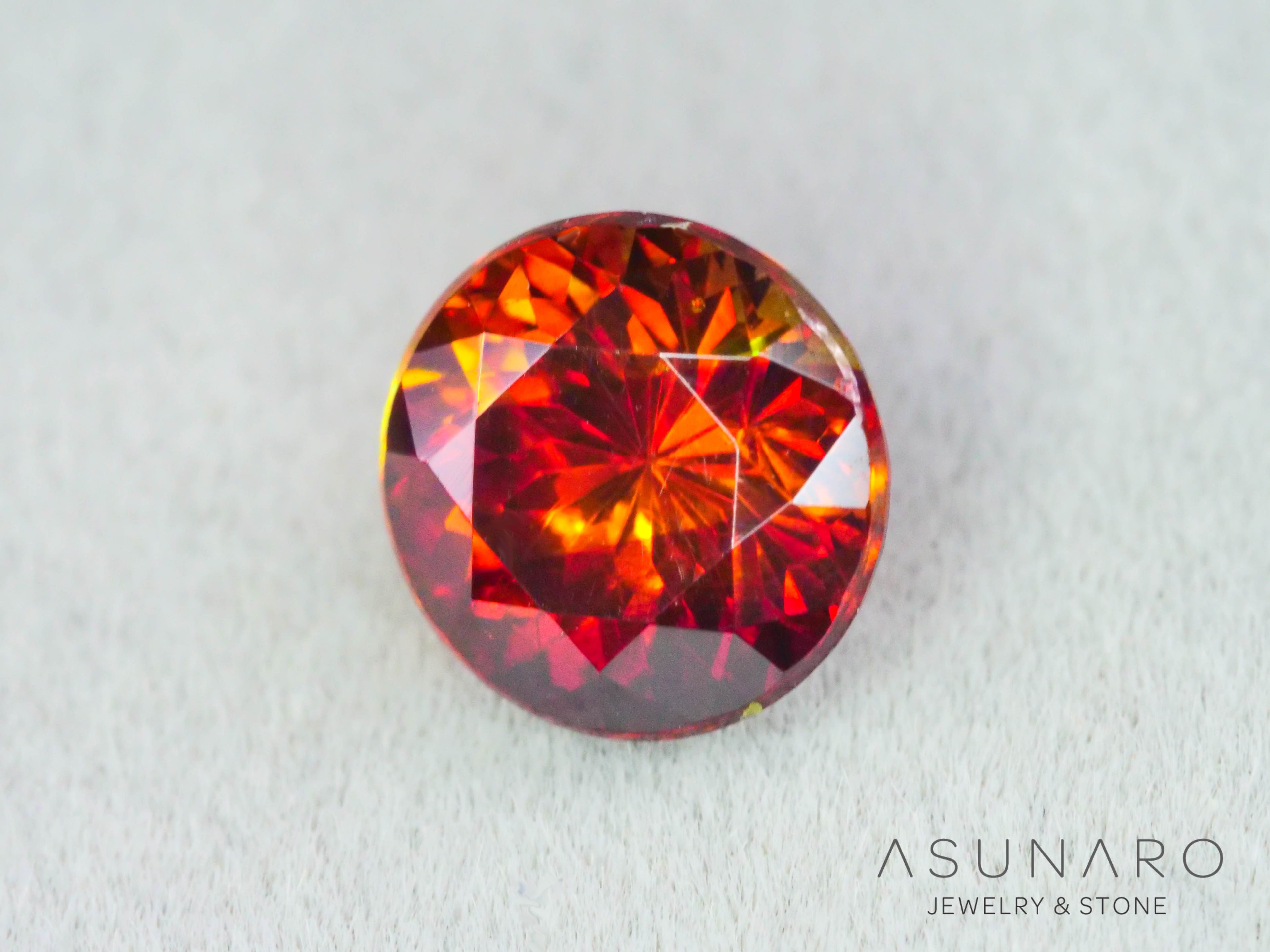 バイカラースファレライト ラウンドカット スペイン産 1.18ct【260407-3289】