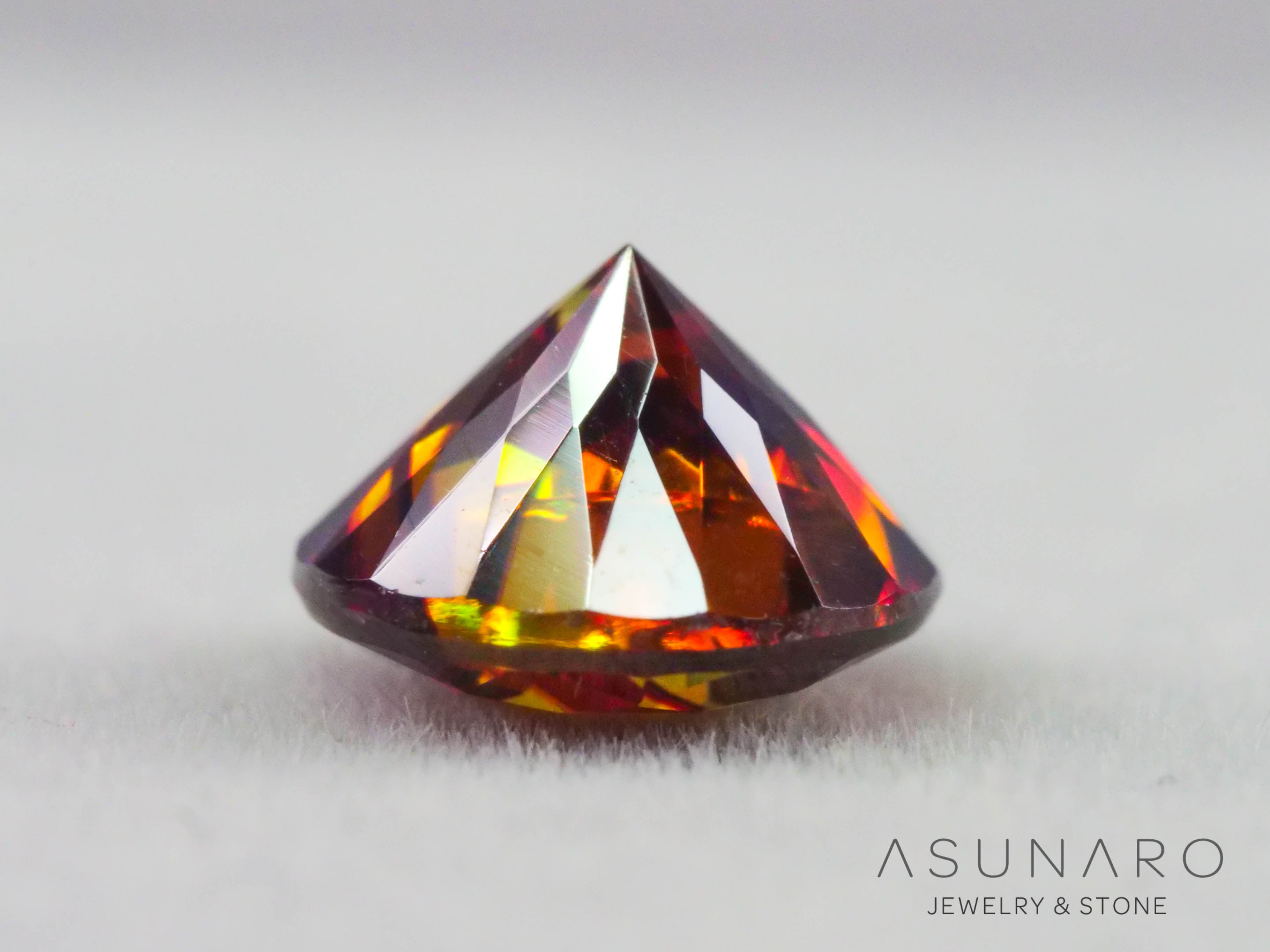 バイカラースファレライト ラウンドカット スペイン産 1.18ct【260407-3289】
