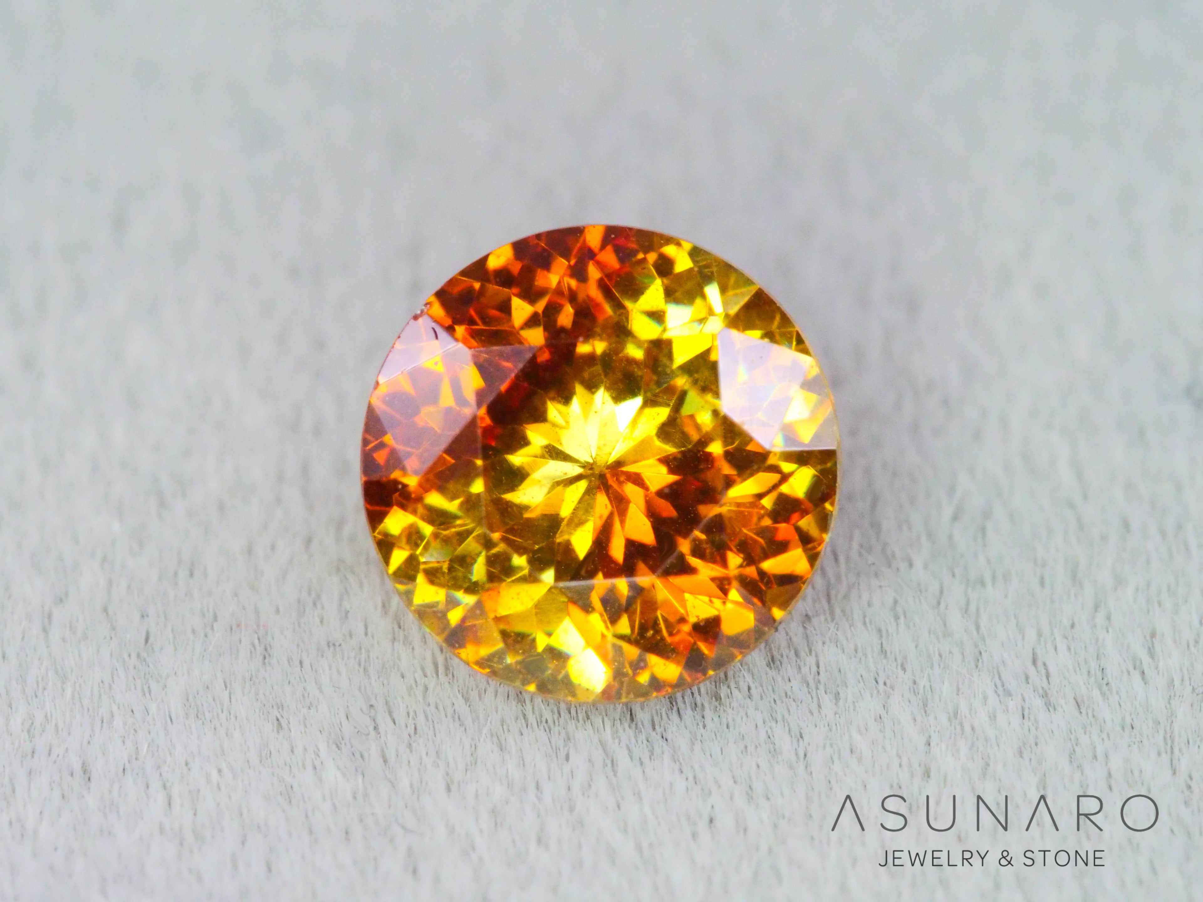 バイカラースファレライト ラウンドカット スペイン産 　0.78ct【260407-3290】