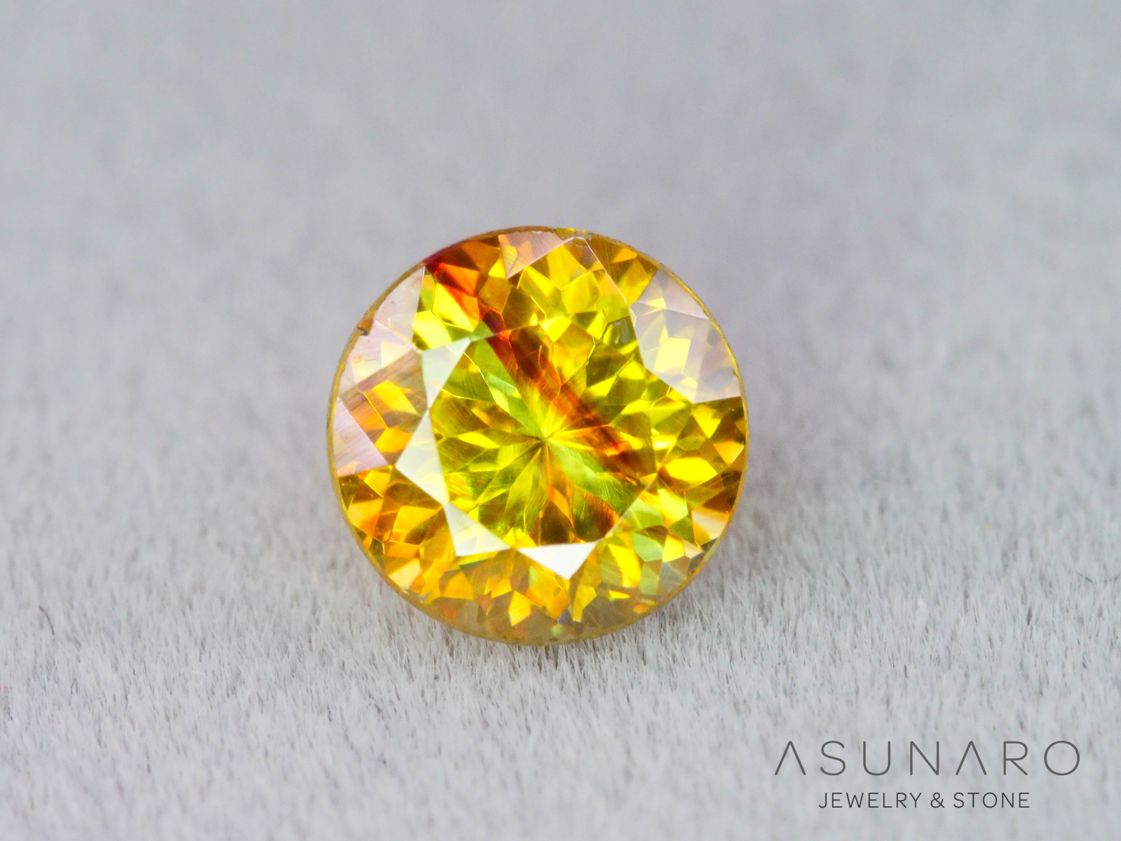 バイカラースファレライト ラウンドカット スペイン産 　0.72ct【260407-3291】