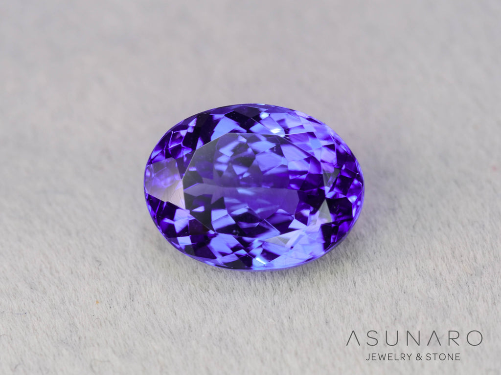 タンザナイト　オーバルカット　タンザニア産　3.75ct　日独【260703-3371】