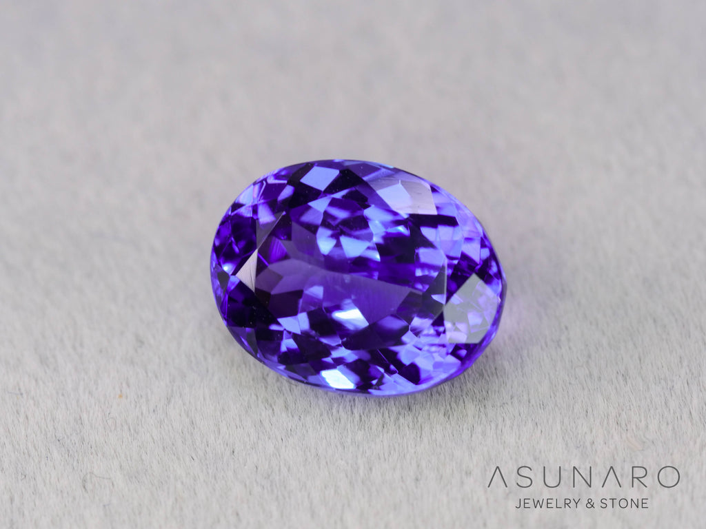 タンザナイト　オーバルカット　タンザニア産　3.75ct　日独【260703-3371】