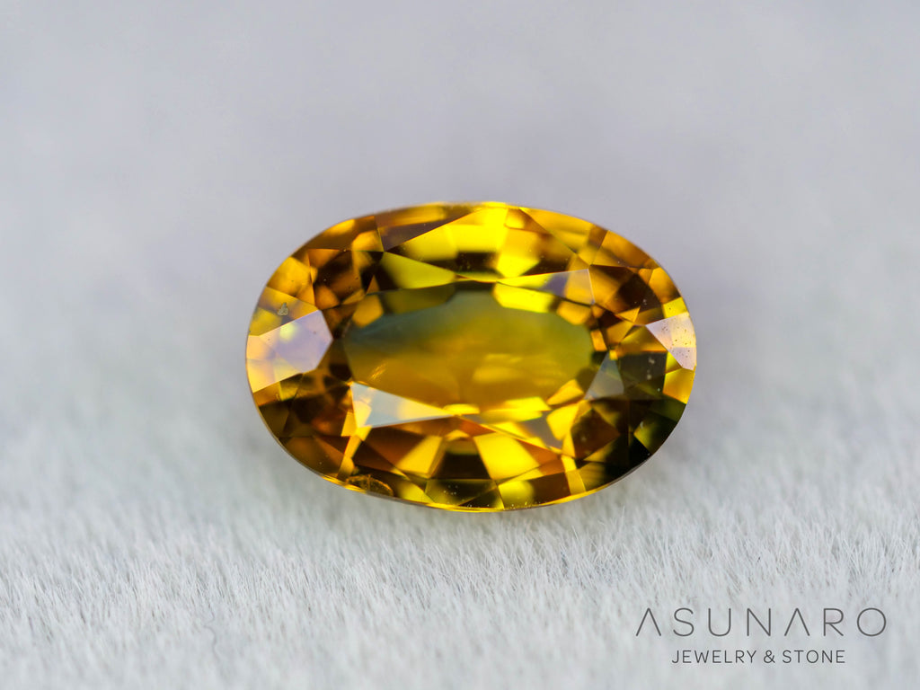 バイカラーサファイア　オーバルカット　スリランカ産　1.12ct【260703-3360】