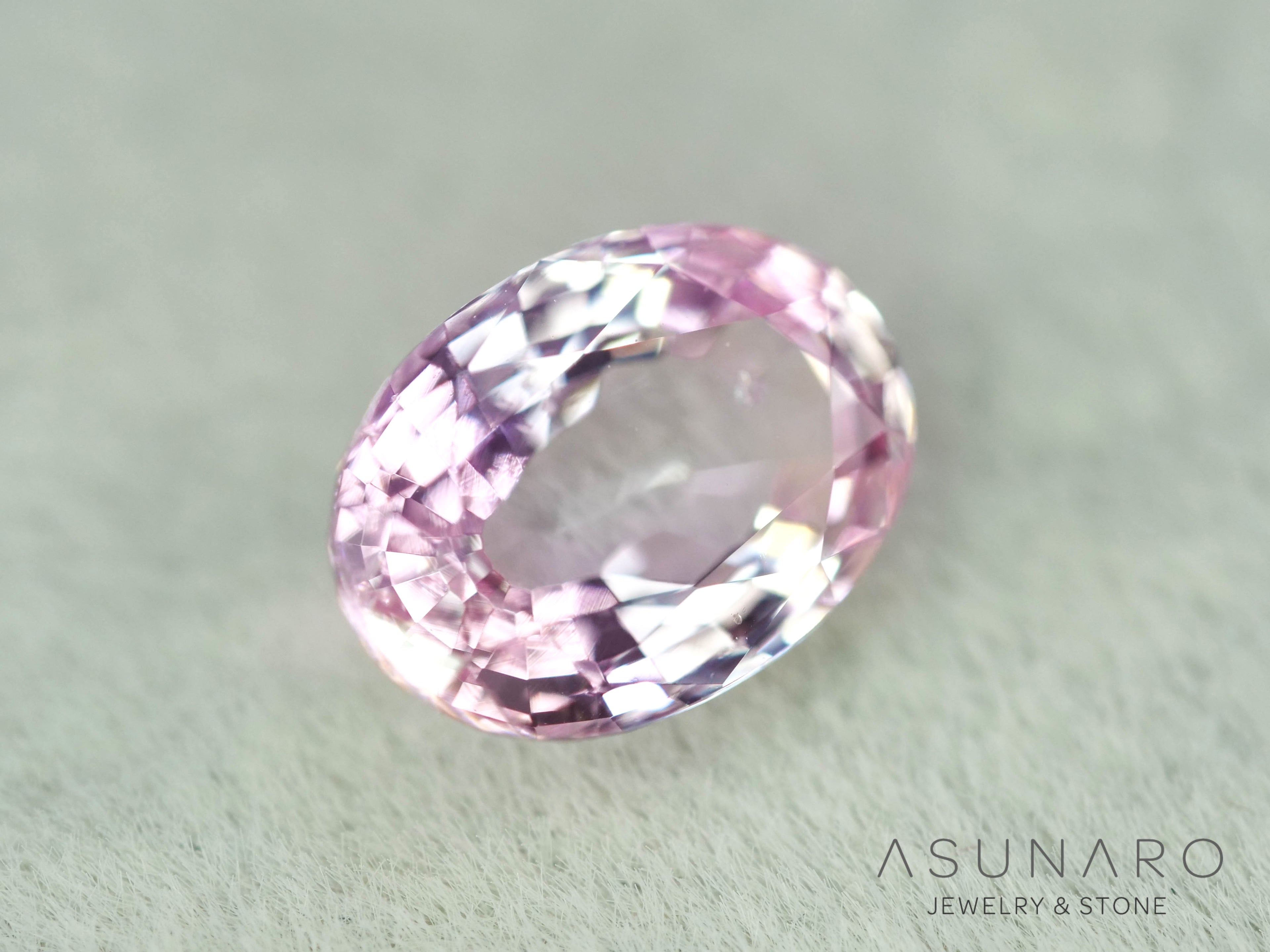 非加熱バイカラーサファイア　オーバルカット　スリランカ産　1.60ct【260703-3362】