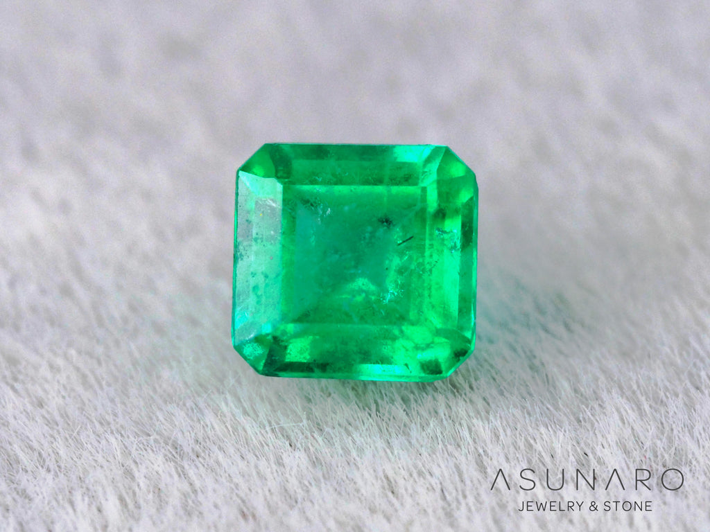 エメラルド　コロンビア産　エメラルドカット　0.19ct【240717-3390】