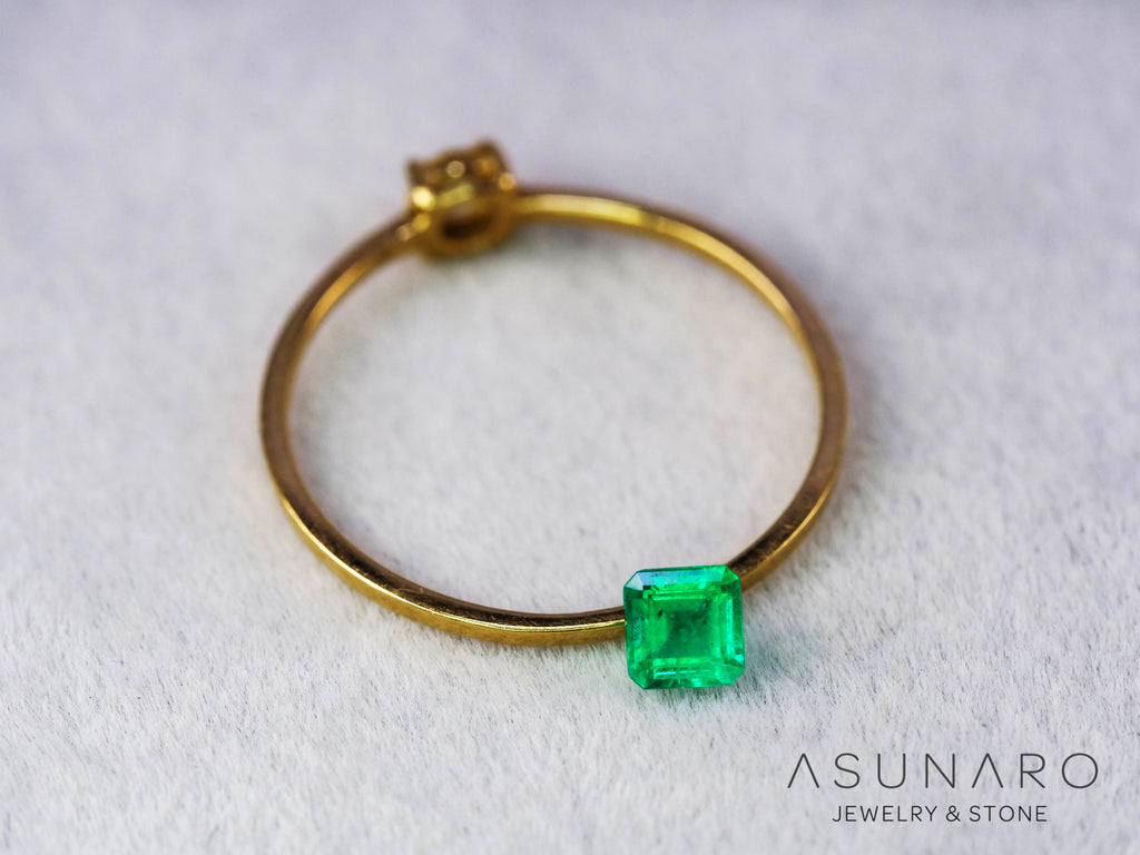 エメラルド　コロンビア産　エメラルドカット　0.19ct【240717-3390】