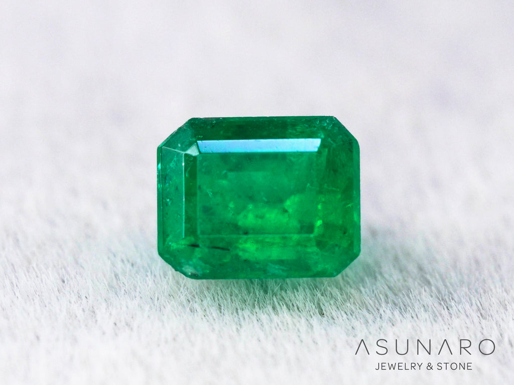 エメラルド　コロンビア産　エメラルドカット　0.39ct【240717-3391】