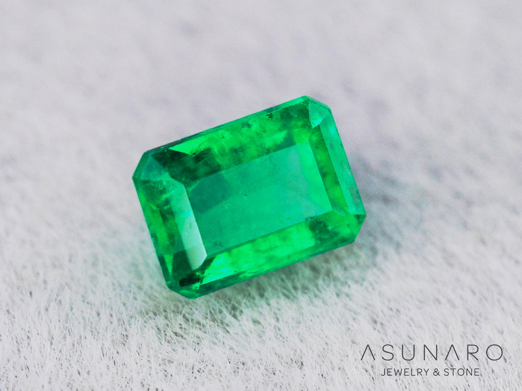エメラルド　コロンビア産　エメラルドカット　0.23ct【240717-3393】